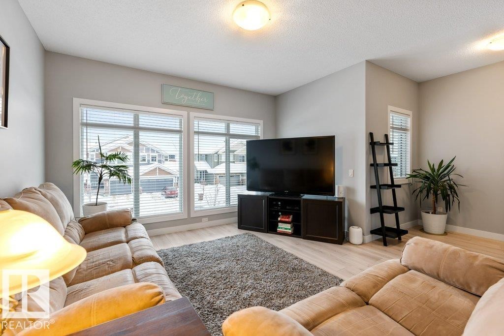 69 Joyal Way, St. Albert, AB - Indoor Photo Showing Living Room