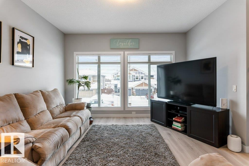 69 Joyal Way, St. Albert, AB - Indoor Photo Showing Living Room