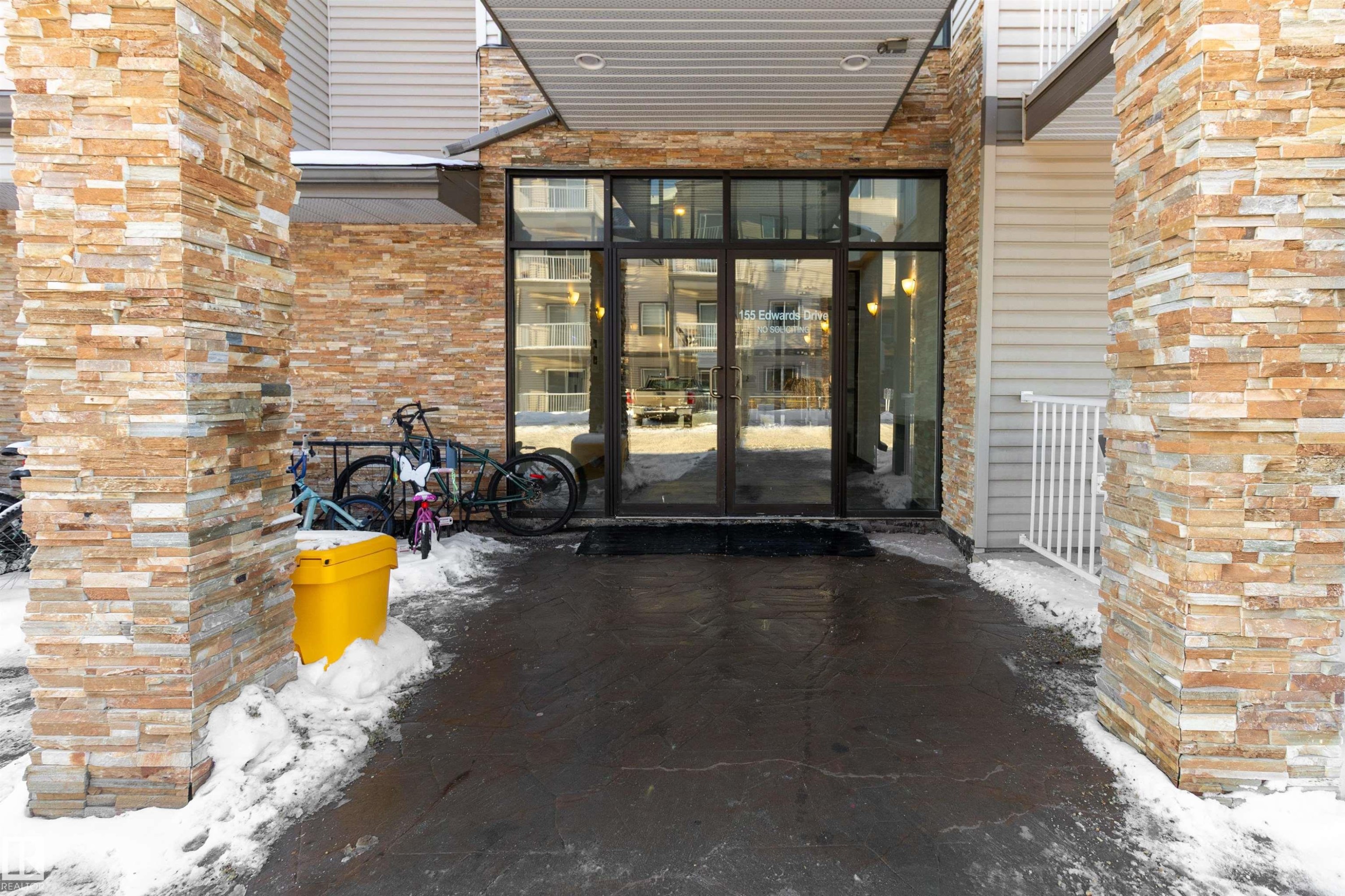 312 155 Edwards Drive, Edmonton, AB - Outdoor