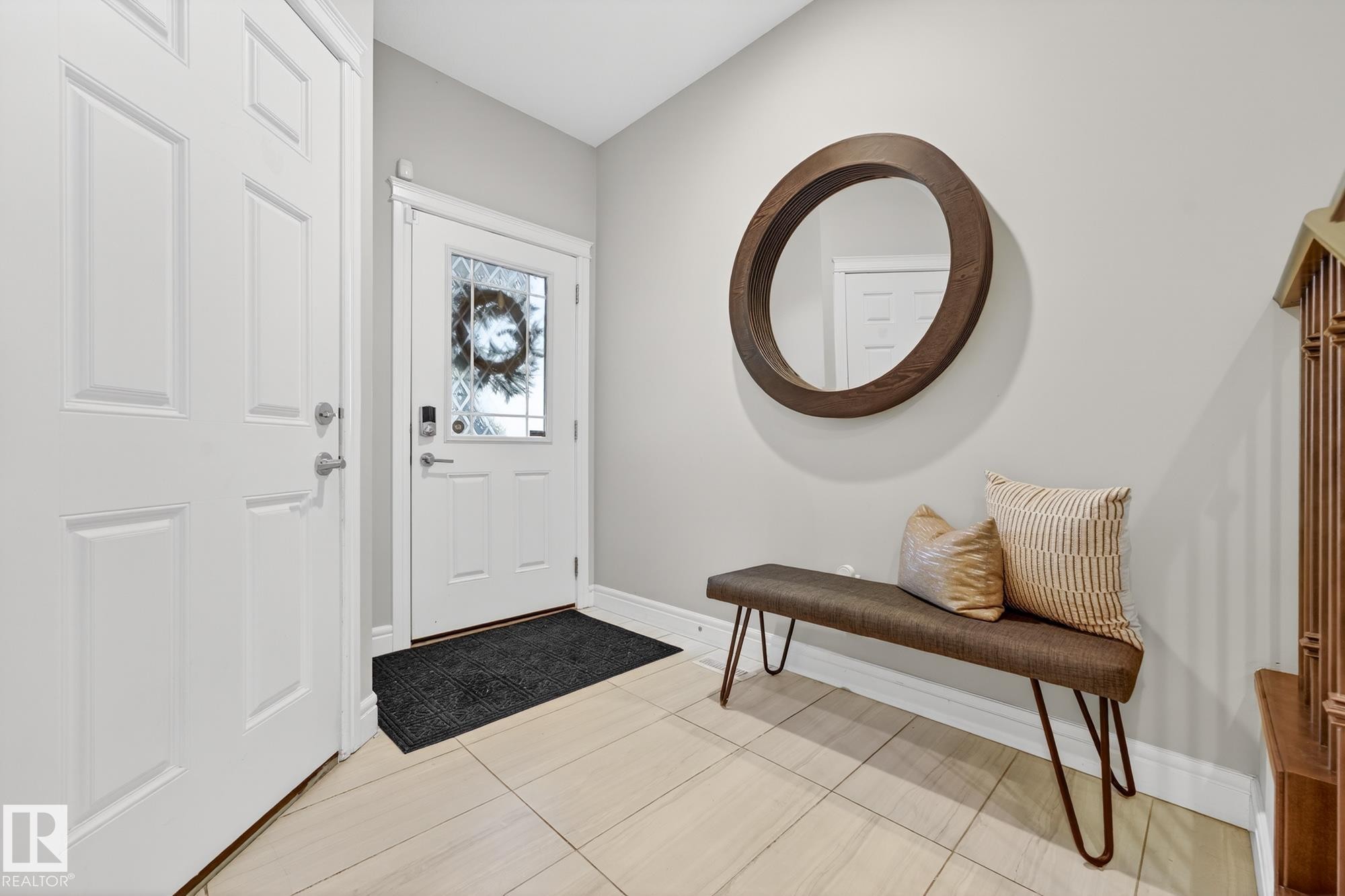 1212 Cy Becker Road, Edmonton, AB - Indoor Photo Showing Other Room