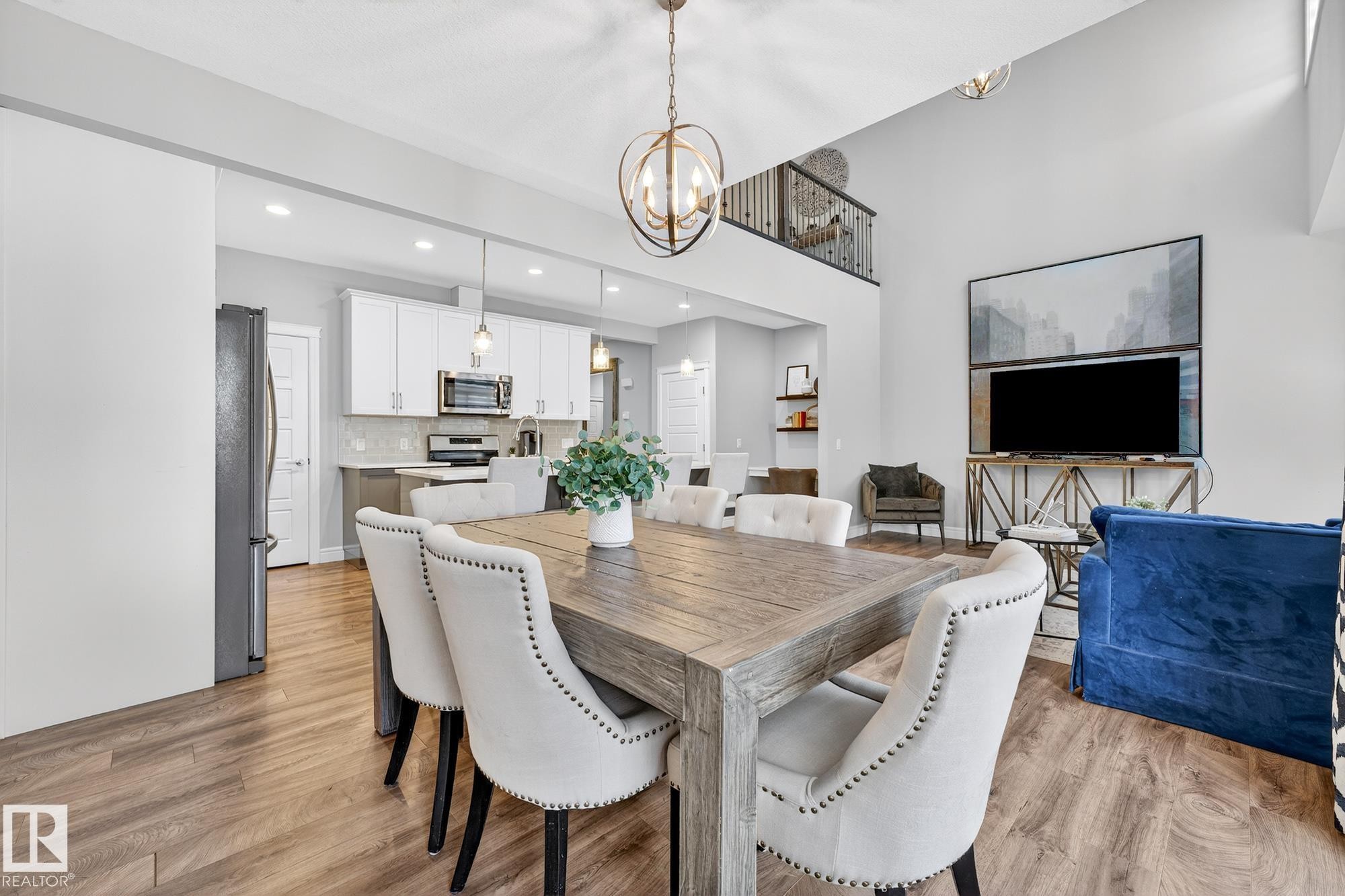 1212 Cy Becker Road, Edmonton, AB - Indoor Photo Showing Dining Room