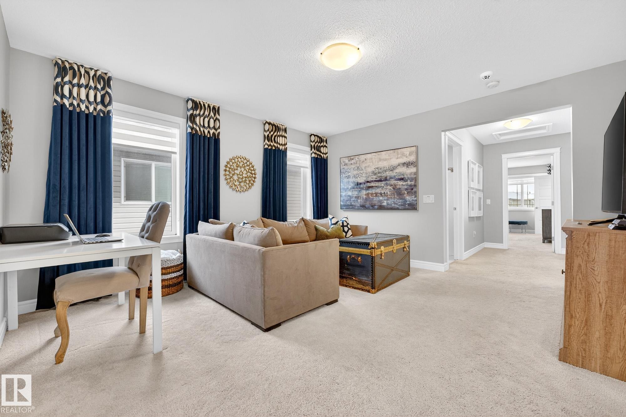 1212 Cy Becker Road, Edmonton, AB - Indoor