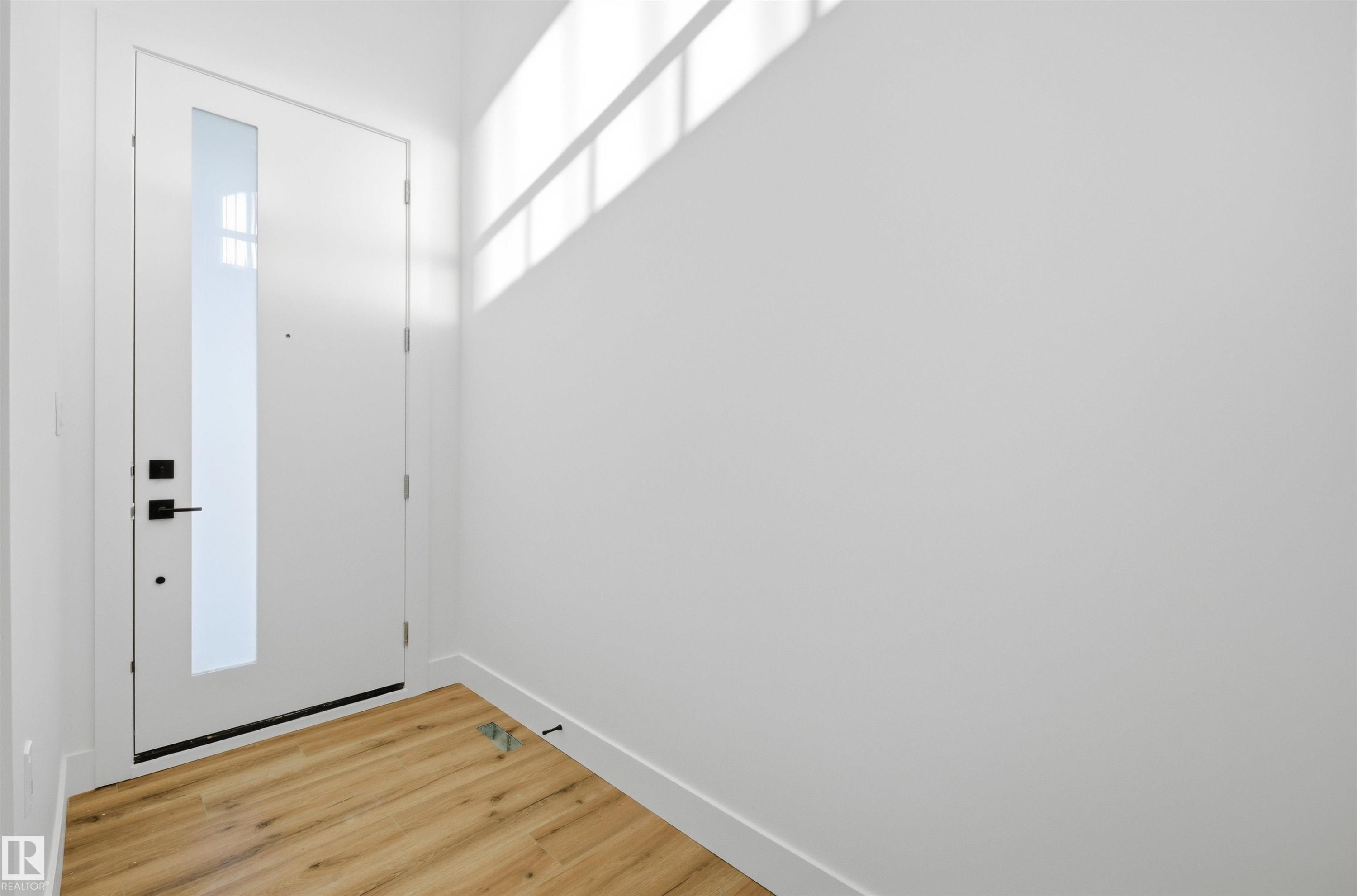 65 Silverstone Drive, Stony Plain, AB - Indoor Photo Showing Other Room