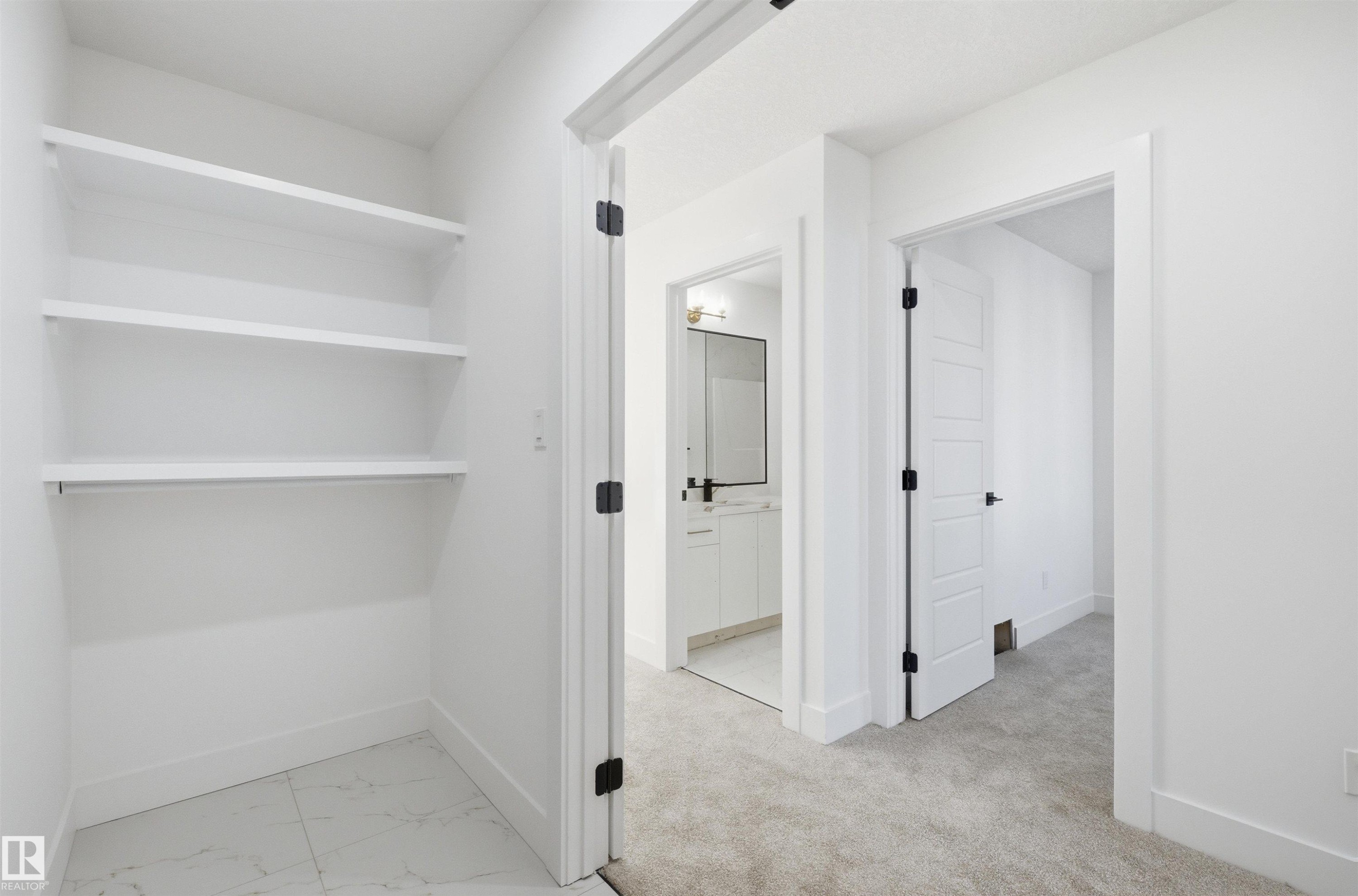 65 Silverstone Drive, Stony Plain, AB - Indoor
