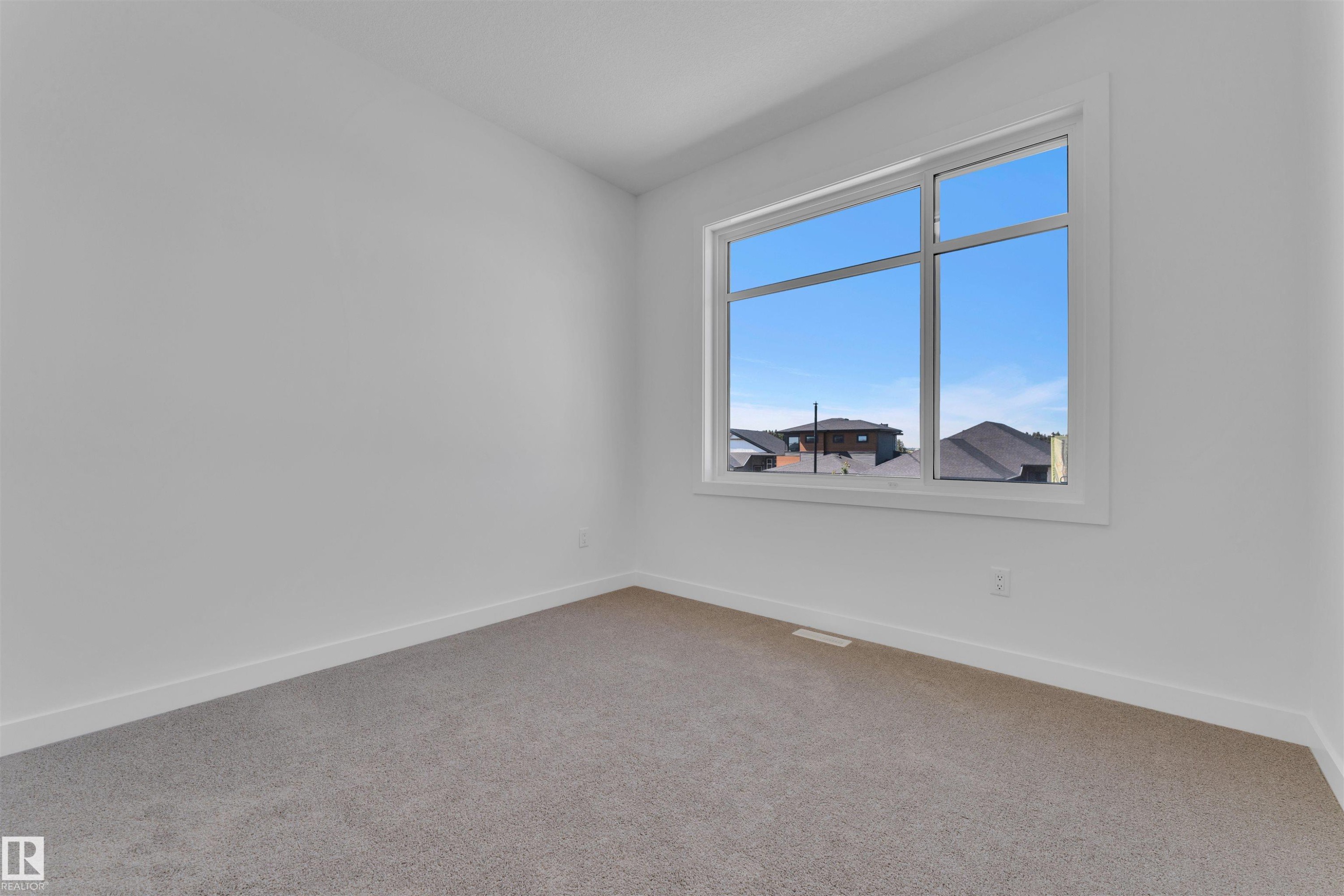 123 Lilac Close, Leduc, AB - Indoor Photo Showing Other Room