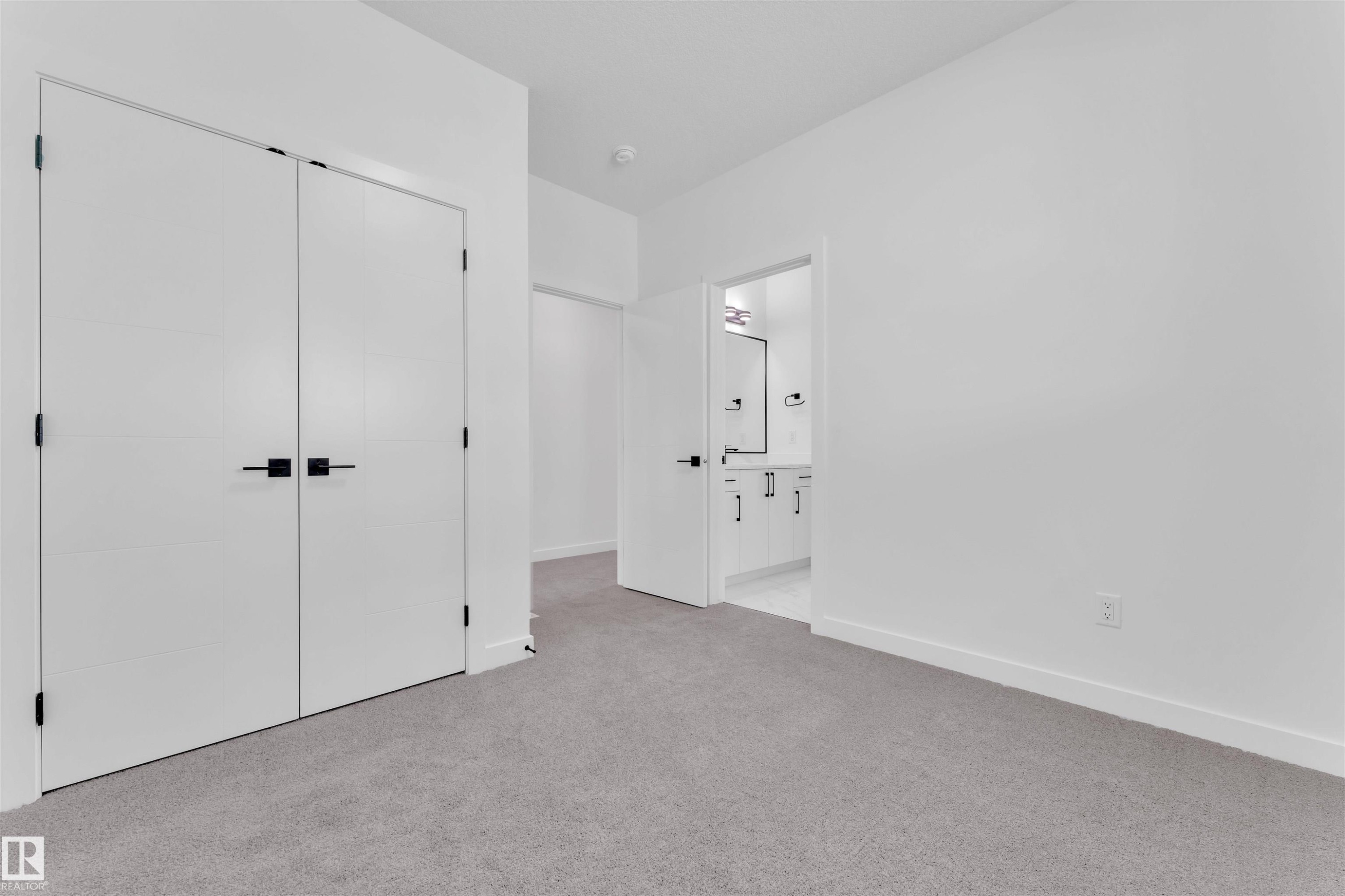 123 Lilac Close, Leduc, AB - Indoor Photo Showing Other Room