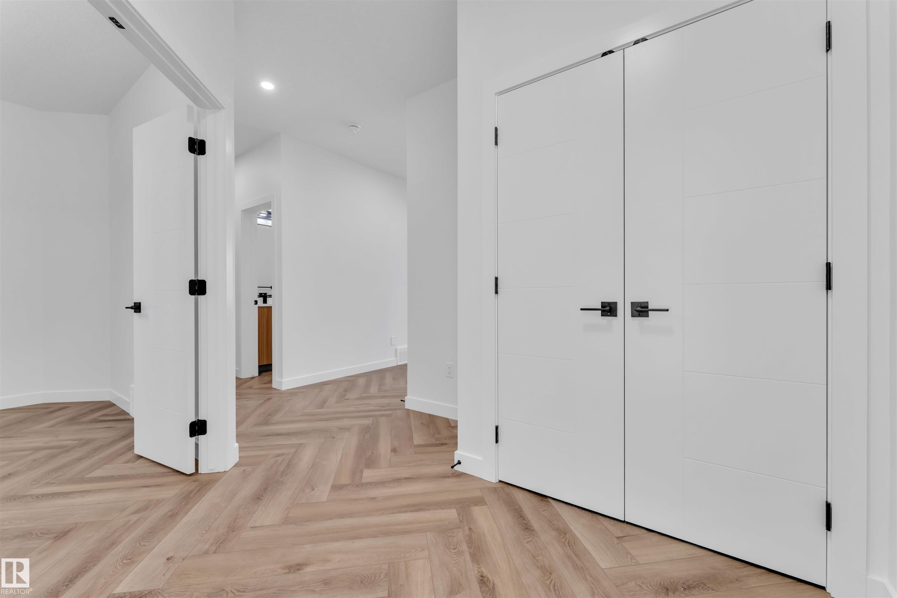 123 Lilac Close, Leduc, AB - Indoor Photo Showing Other Room