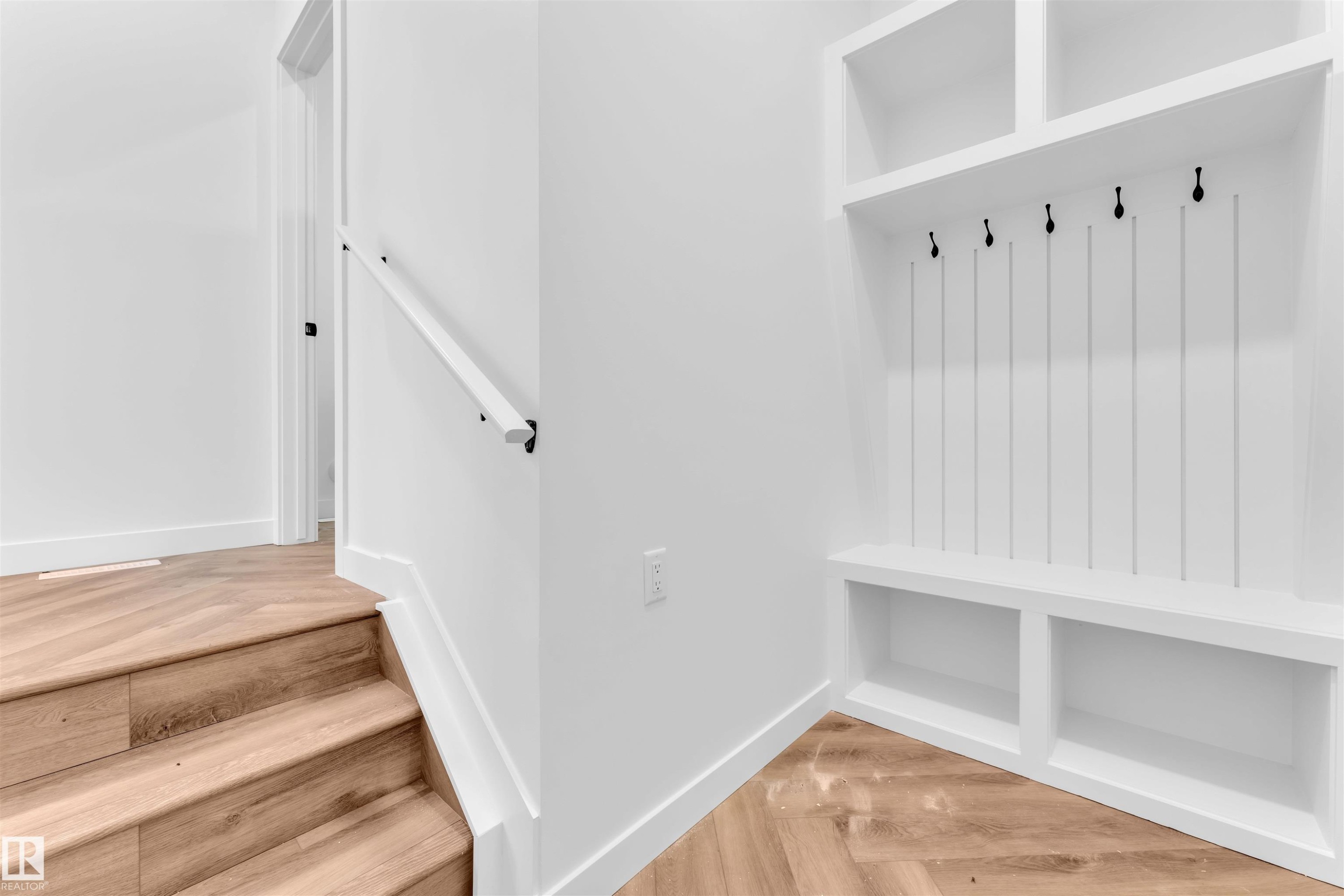 121 Lilac Close, Leduc, AB - Indoor Photo Showing Other Room