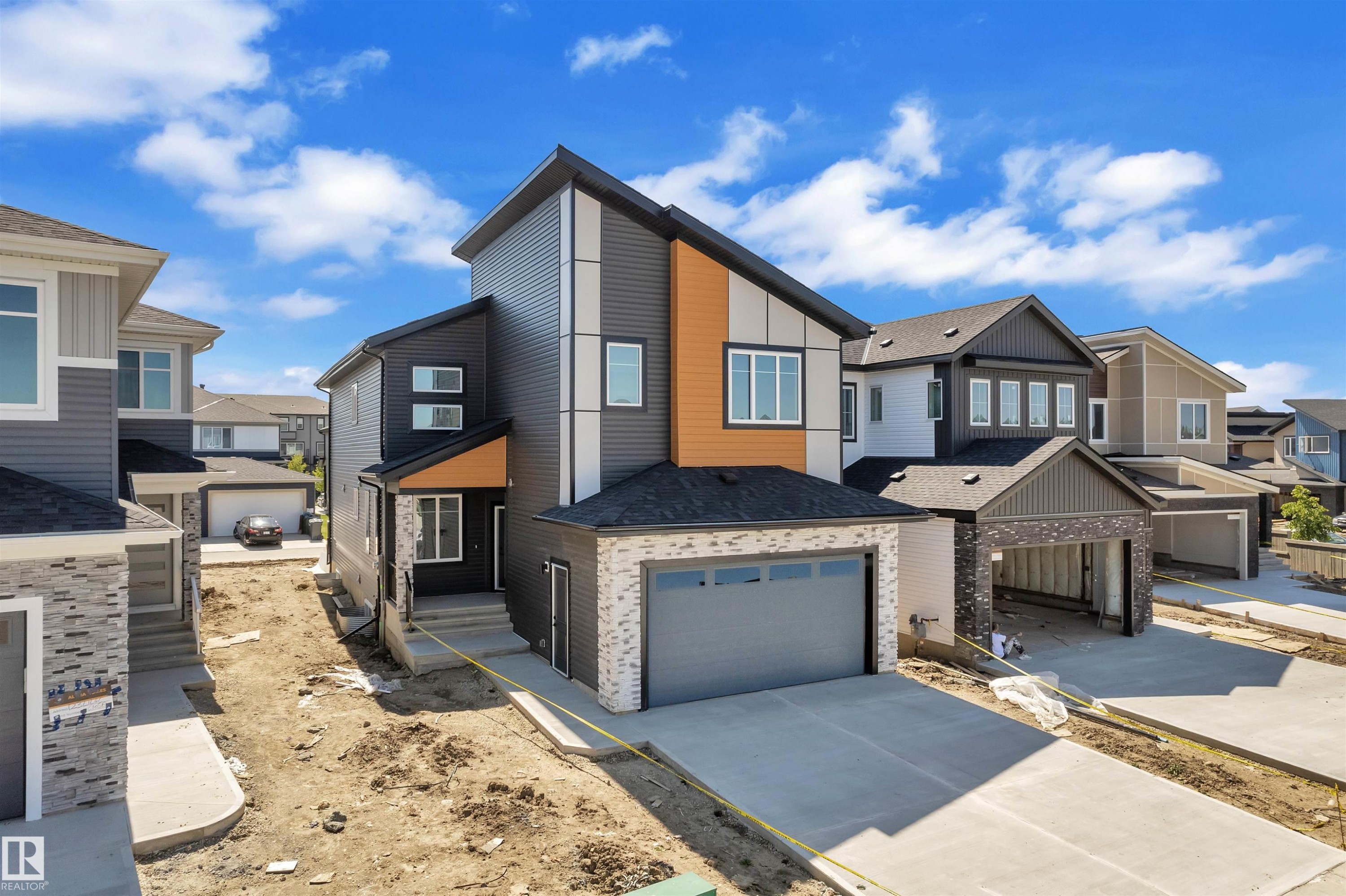 121 Lilac Close, Leduc, AB - Outdoor With Facade
