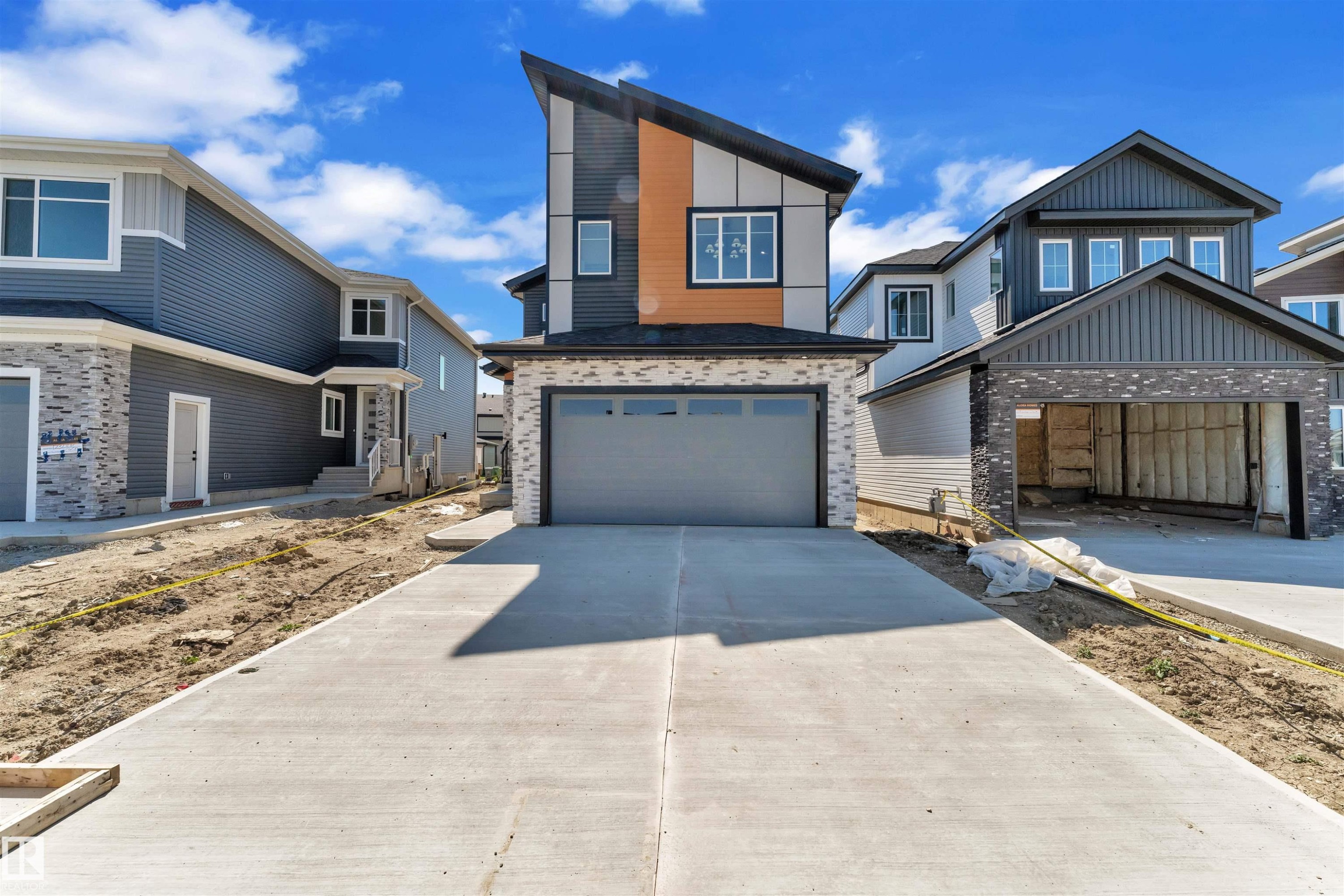 121 Lilac Close, Leduc, AB - Outdoor With Facade