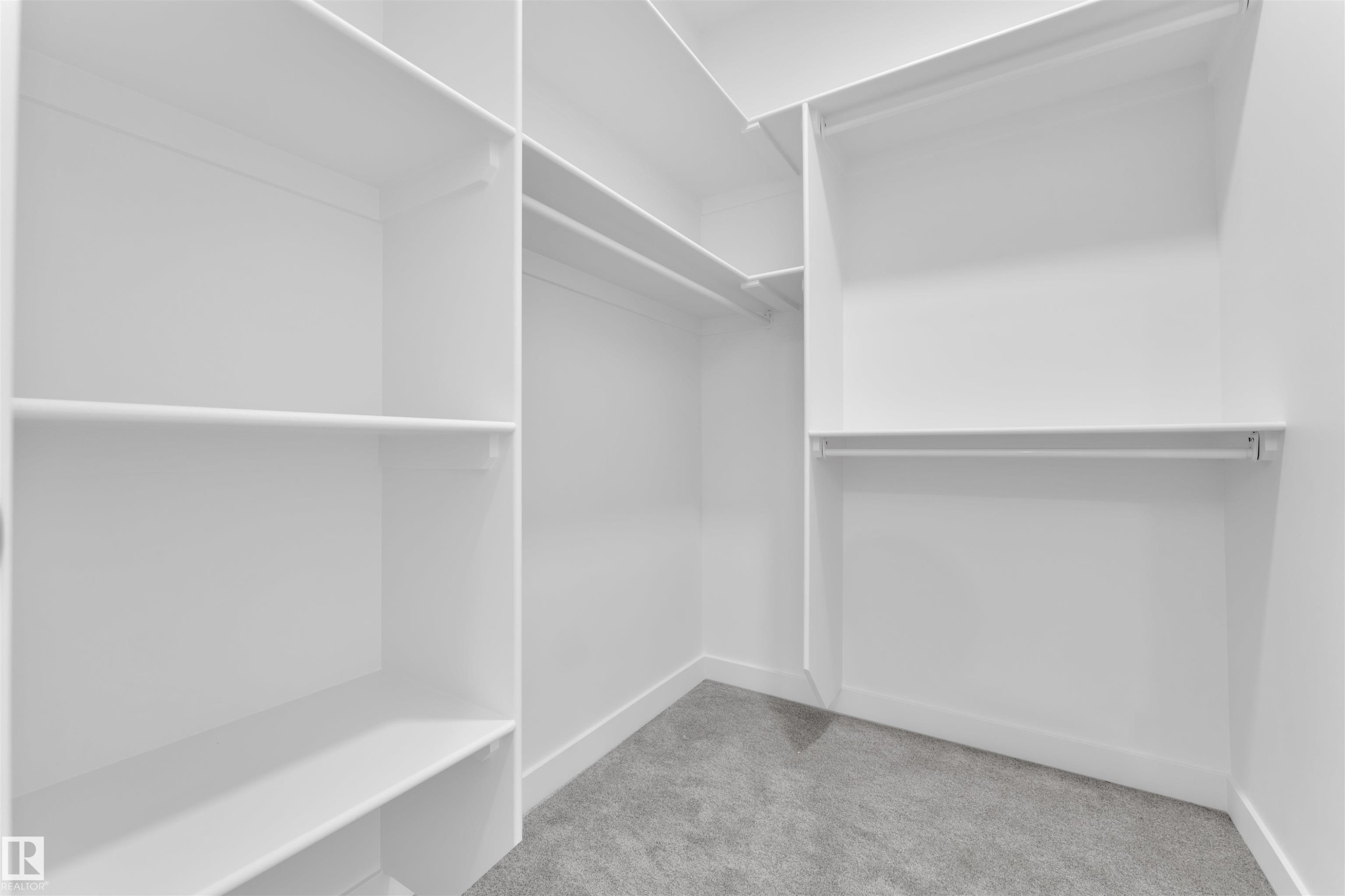 121 Lilac Close, Leduc, AB - Indoor With Storage