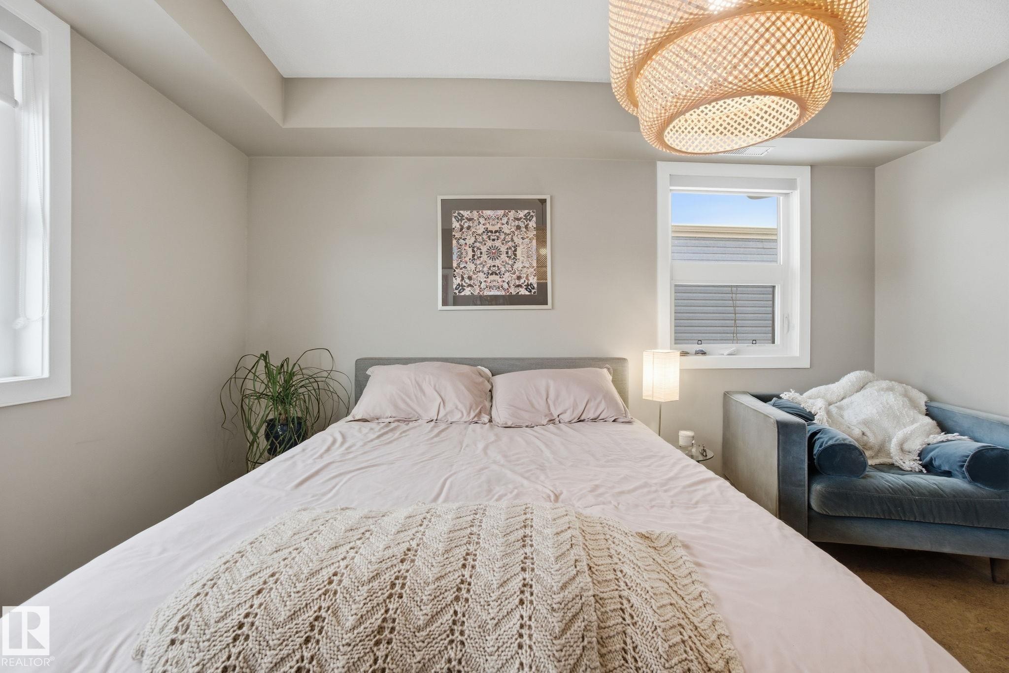 View of bedroom - 301 9603 98 Avenue, Edmonton, AB - Indoor Photo Showing Bedroom