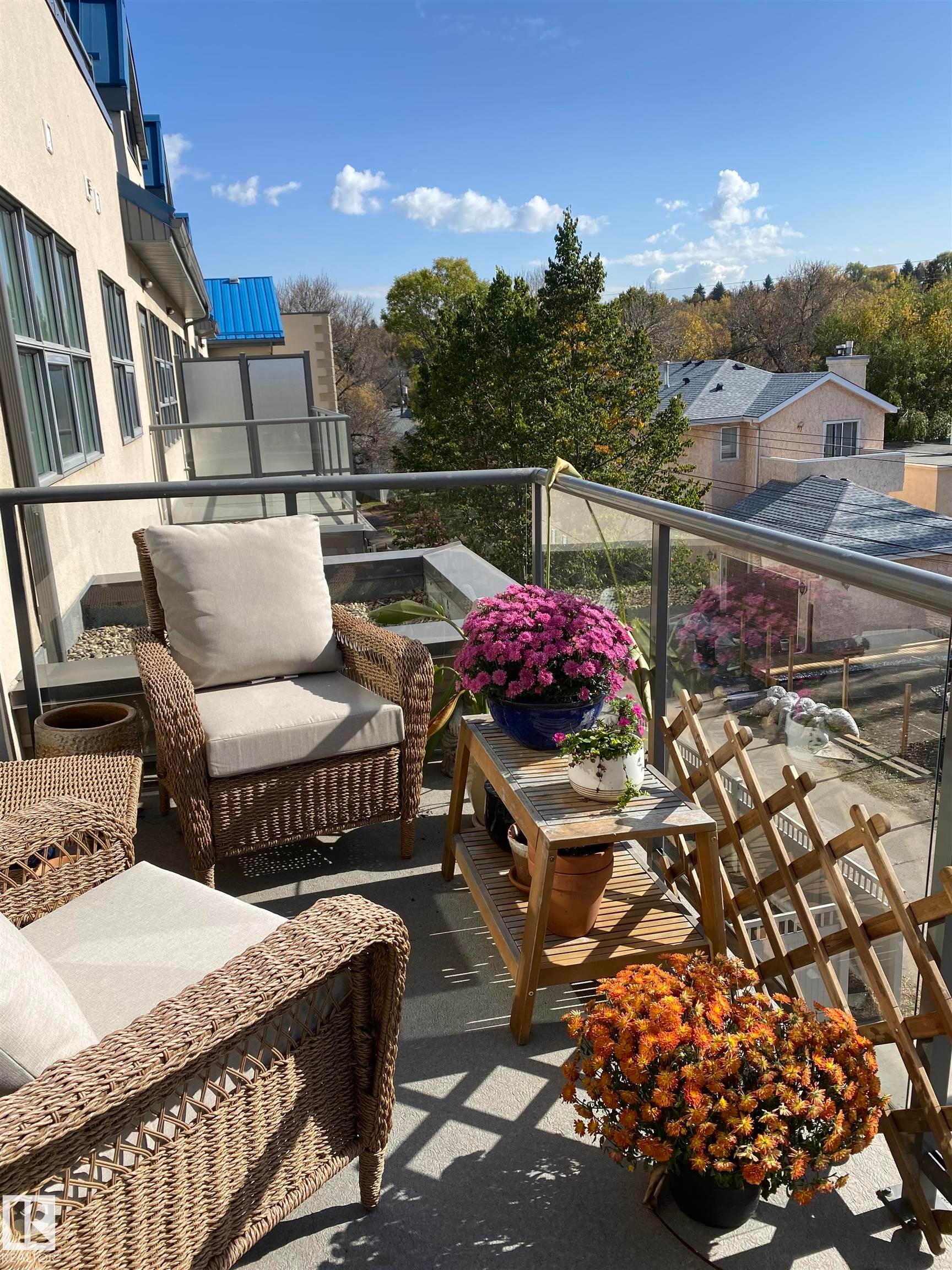 301 9603 98 Avenue, Edmonton, AB - Outdoor With Deck Patio Veranda With Exterior