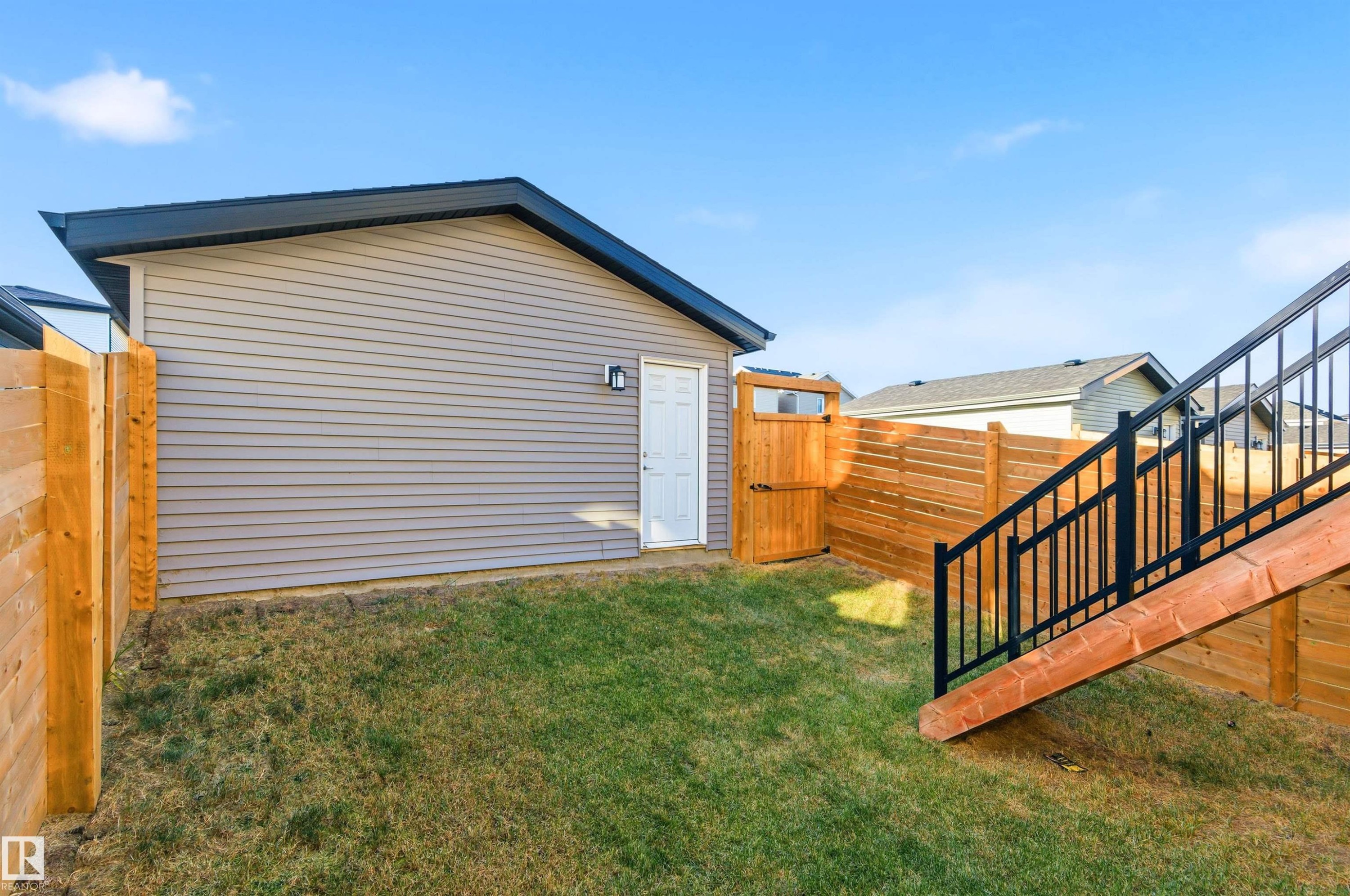 656 35 Street, Edmonton, AB - Outdoor With Exterior