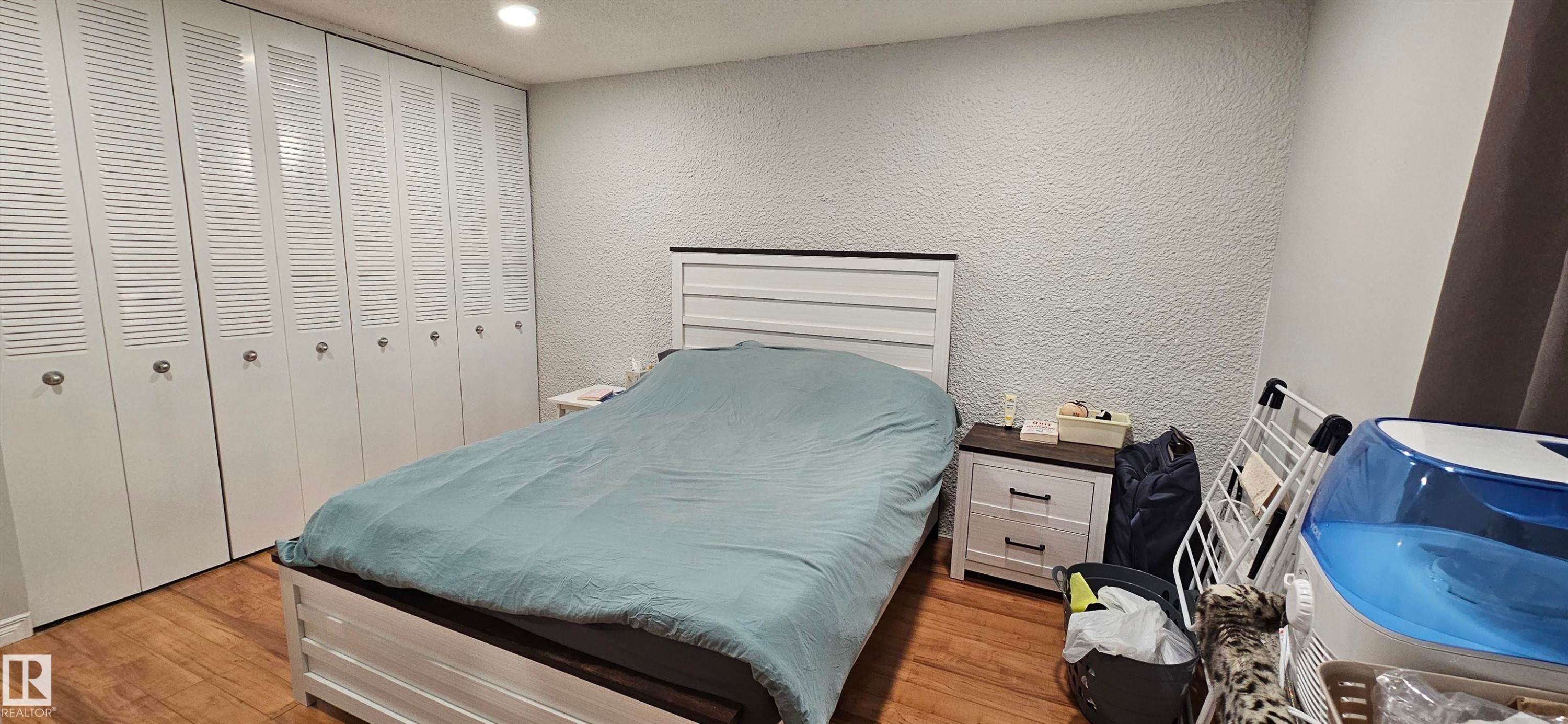 906 11307 99 Avenue, Edmonton, AB - Indoor Photo Showing Bedroom