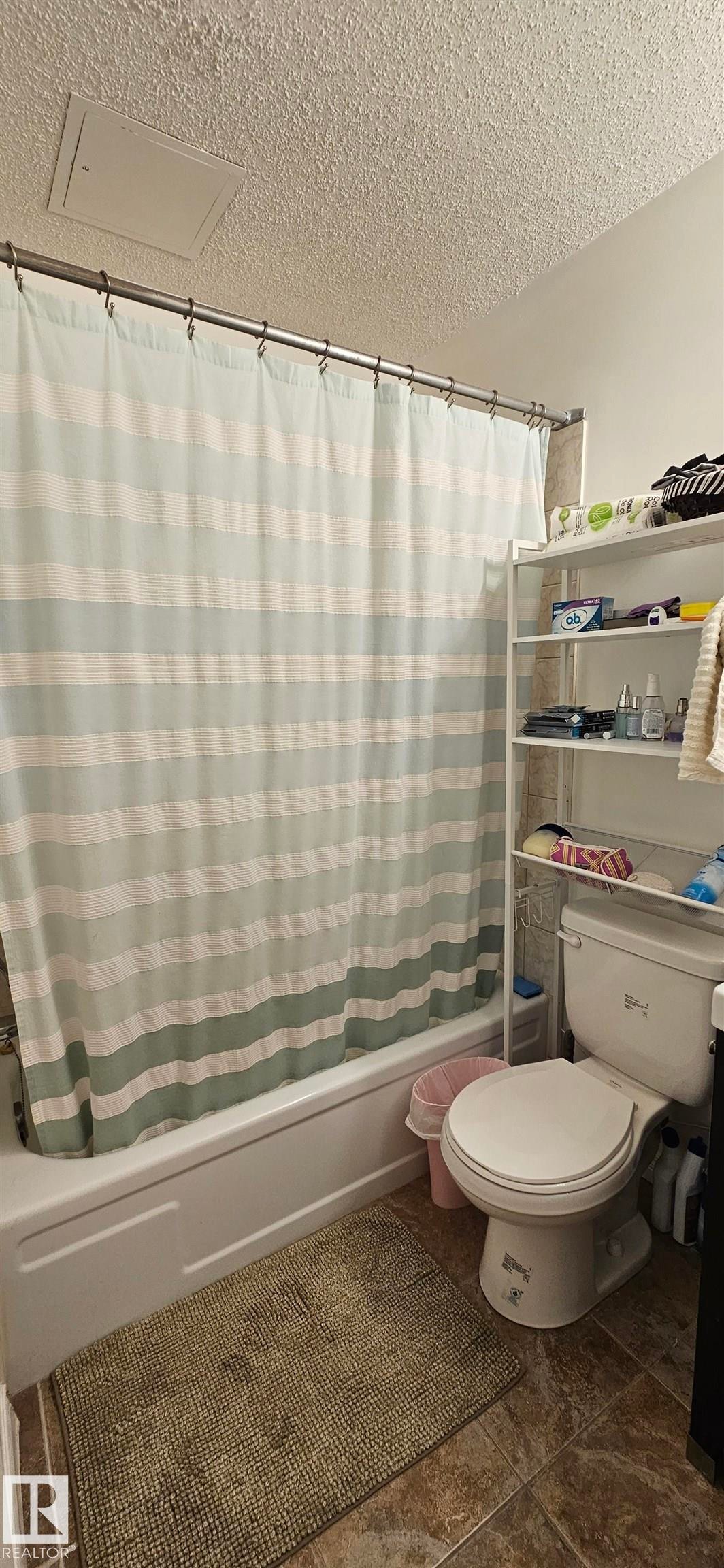 906 11307 99 Avenue, Edmonton, AB - Indoor Photo Showing Bathroom