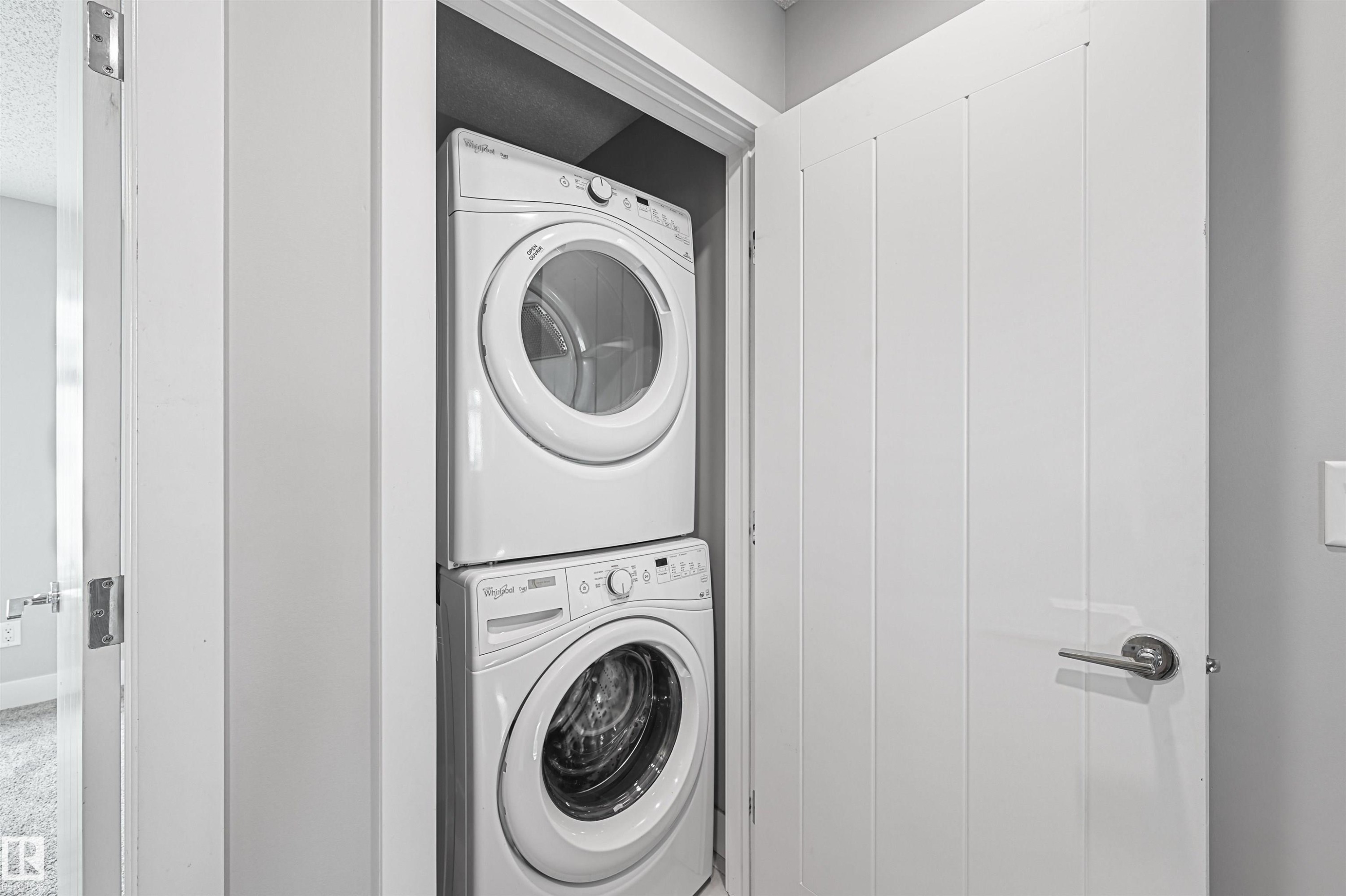 30 804 Welsh Drive, Edmonton, AB - Indoor Photo Showing Laundry Room
