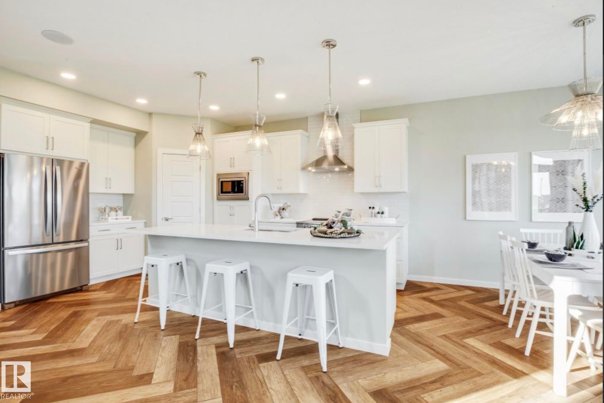 2356 Muckleplum Way, Edmonton, AB - Indoor Photo Showing Kitchen With Upgraded Kitchen