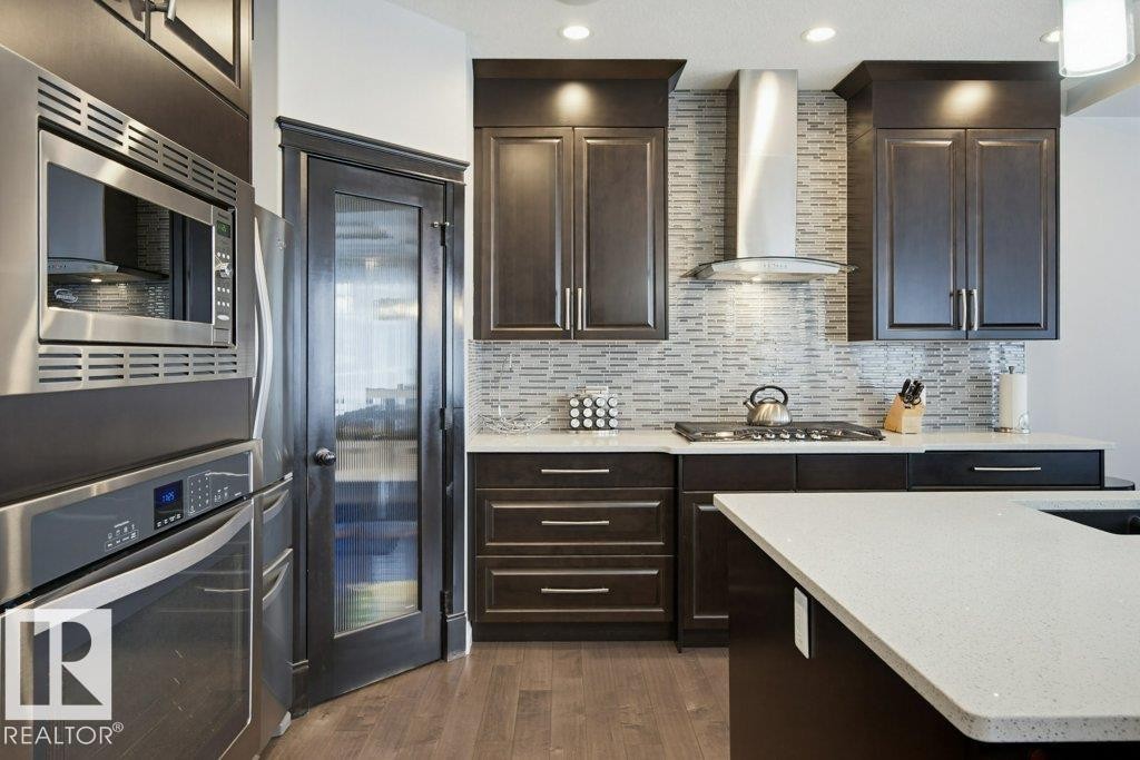 2603 Bluejay Close, Edmonton, AB - Indoor Photo Showing Kitchen With Stainless Steel Kitchen With Upgraded Kitchen