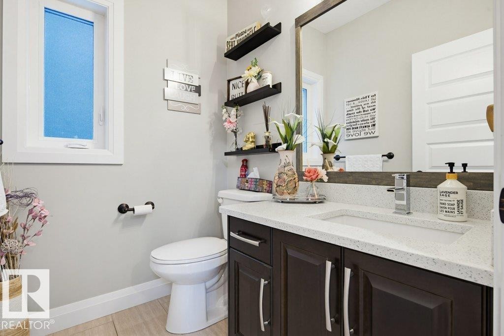 2603 Bluejay Close, Edmonton, AB - Indoor Photo Showing Bathroom