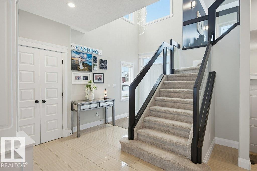 2603 Bluejay Close, Edmonton, AB - Indoor Photo Showing Other Room