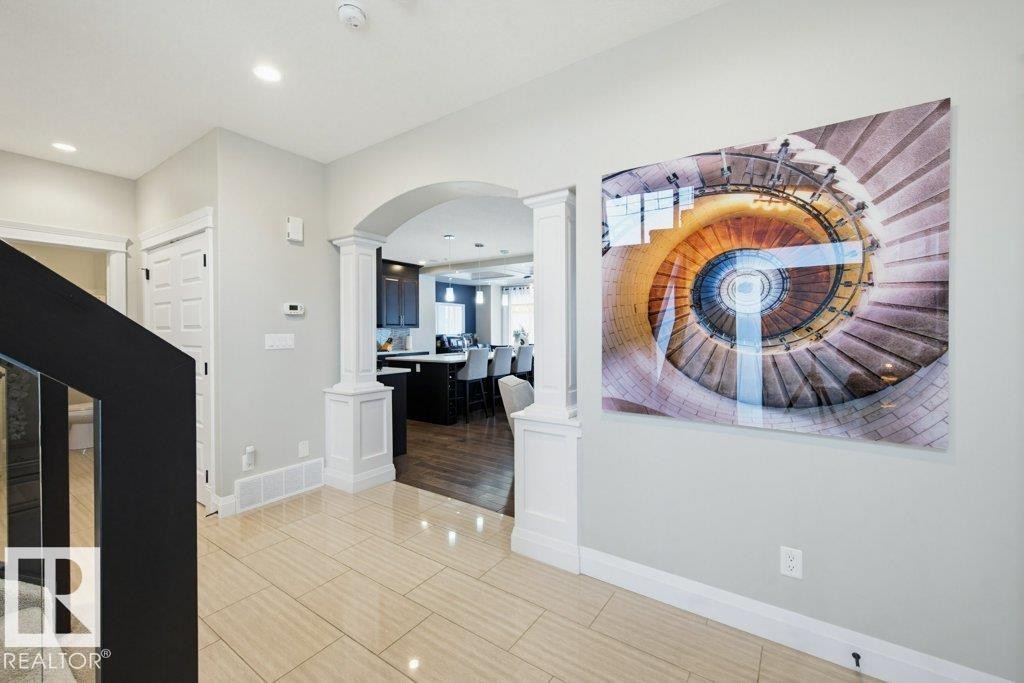 2603 Bluejay Close, Edmonton, AB - Indoor Photo Showing Other Room