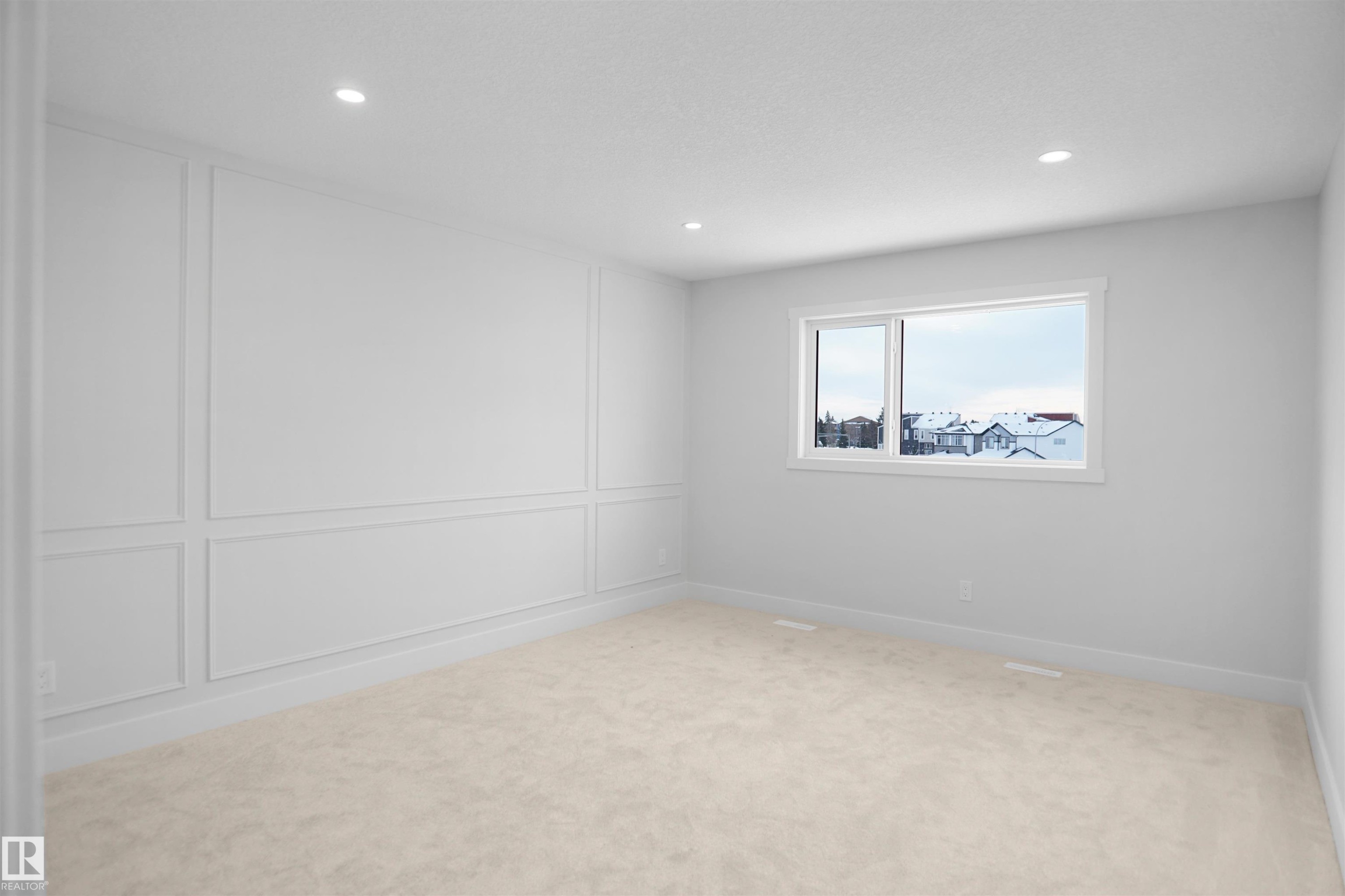 2823 152 Avenue, Edmonton, AB - Indoor Photo Showing Other Room