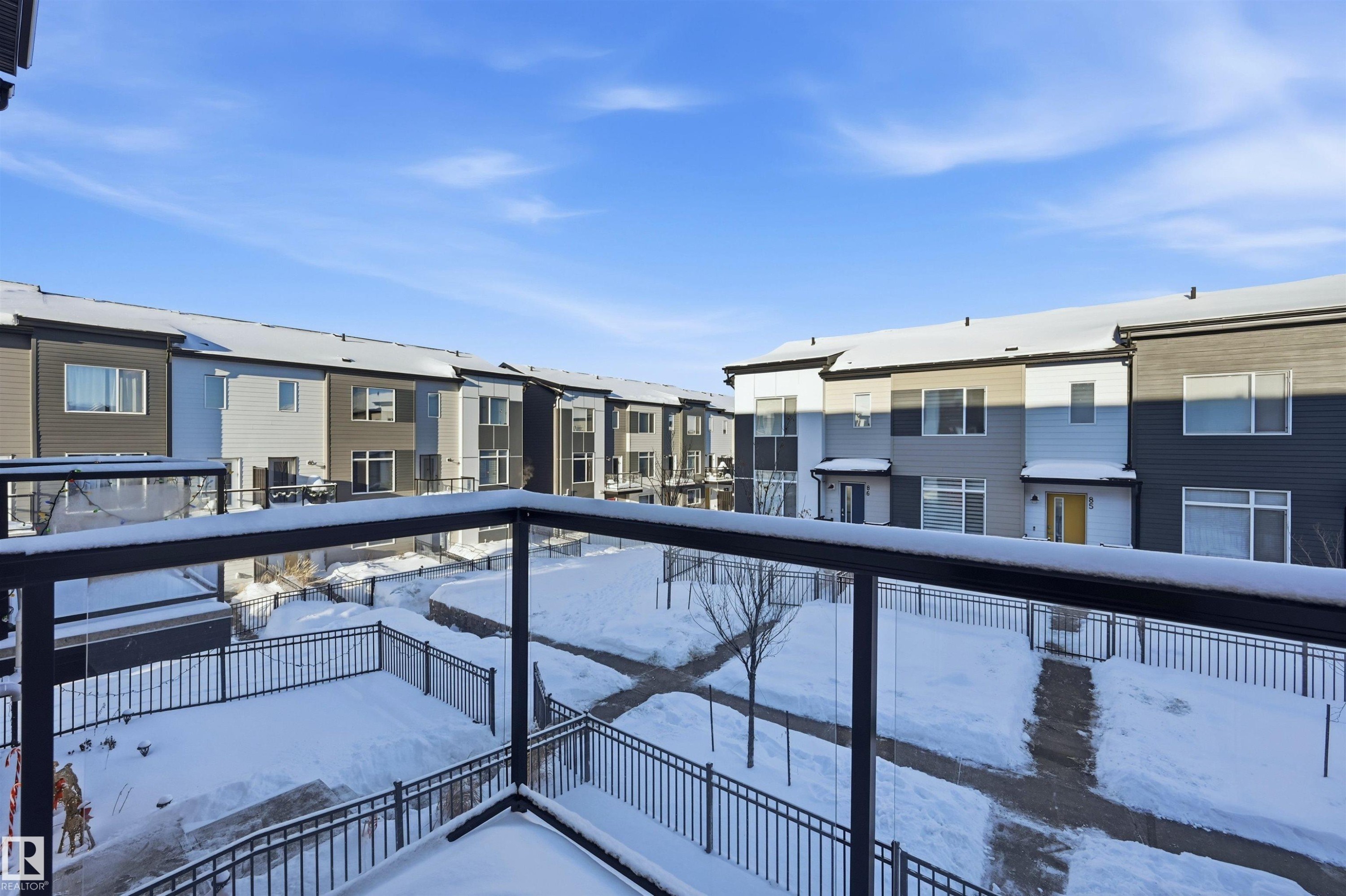 54 804 Welsh Drive, Edmonton, AB - Outdoor