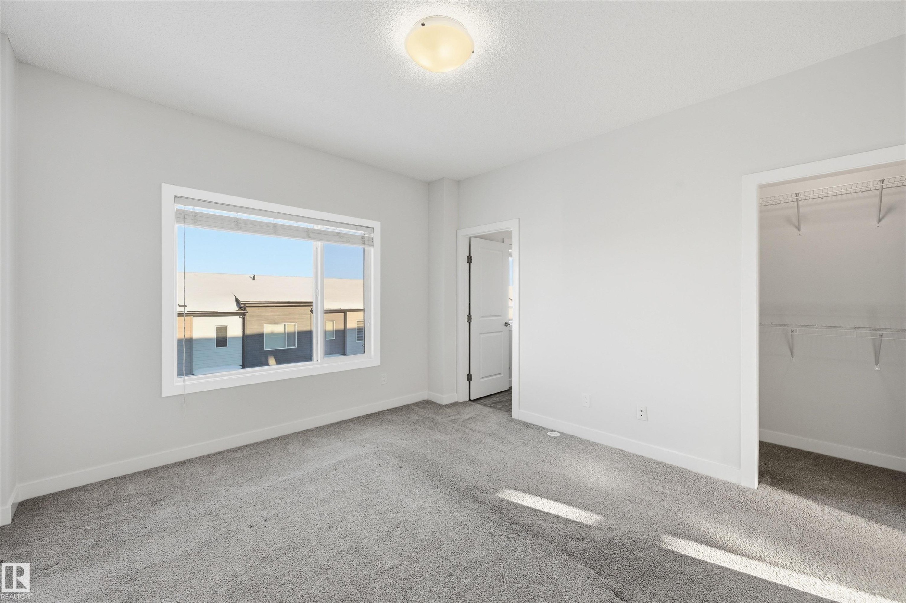 54 804 Welsh Drive, Edmonton, AB - Indoor Photo Showing Other Room