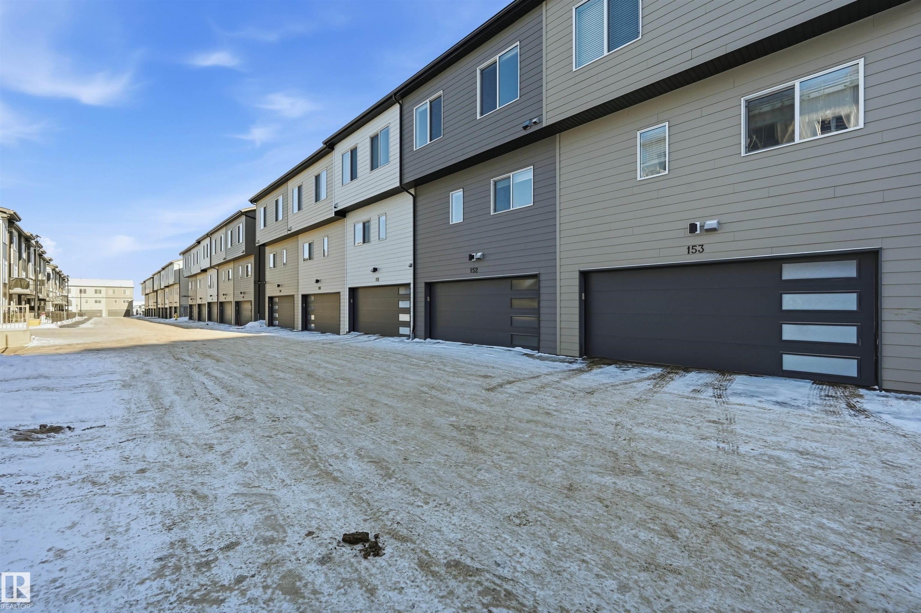 152 804 Welsh Drive, Edmonton, AB - Outdoor With Exterior