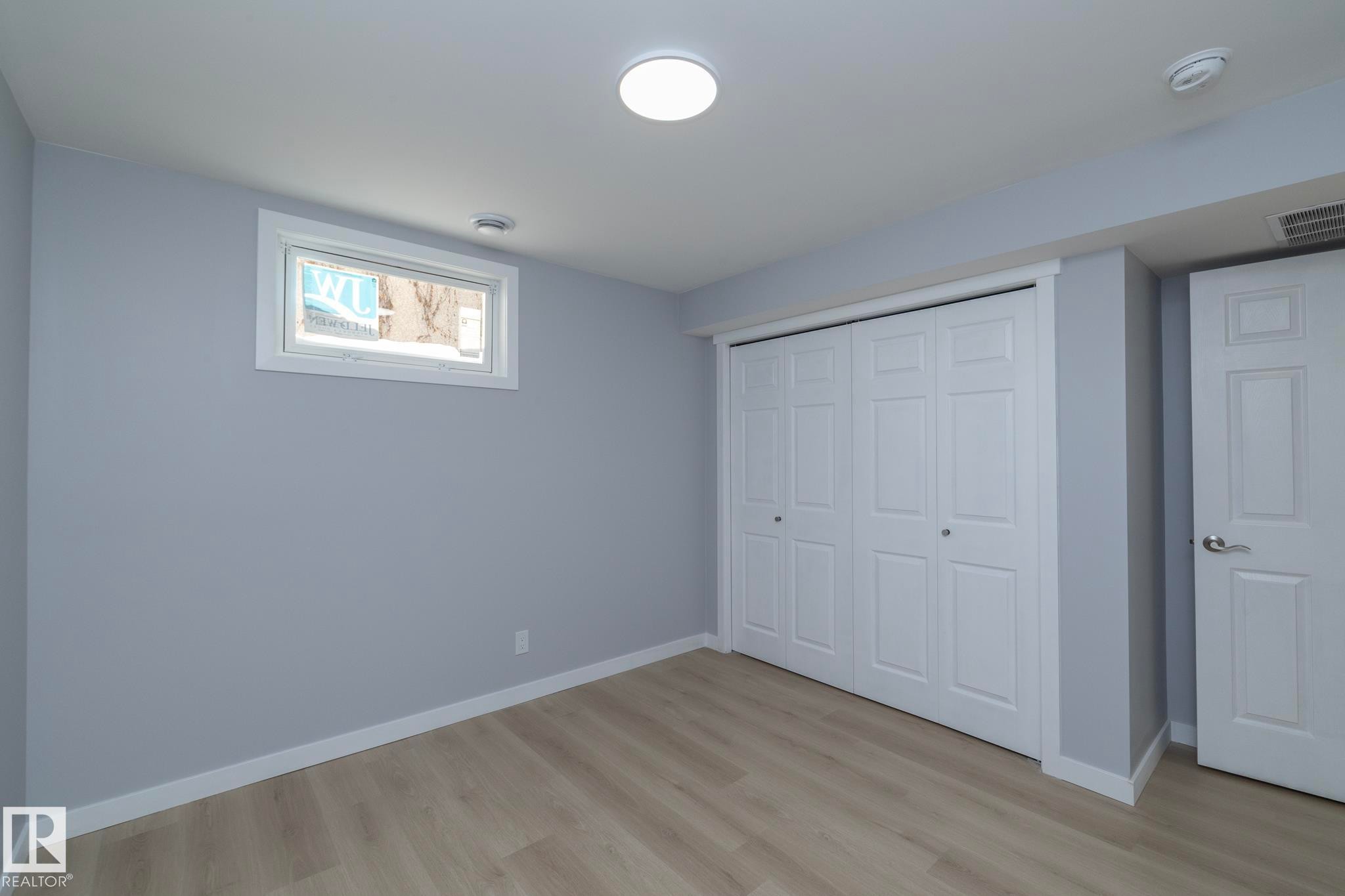 8008 159 Street, Edmonton, AB - Indoor Photo Showing Other Room