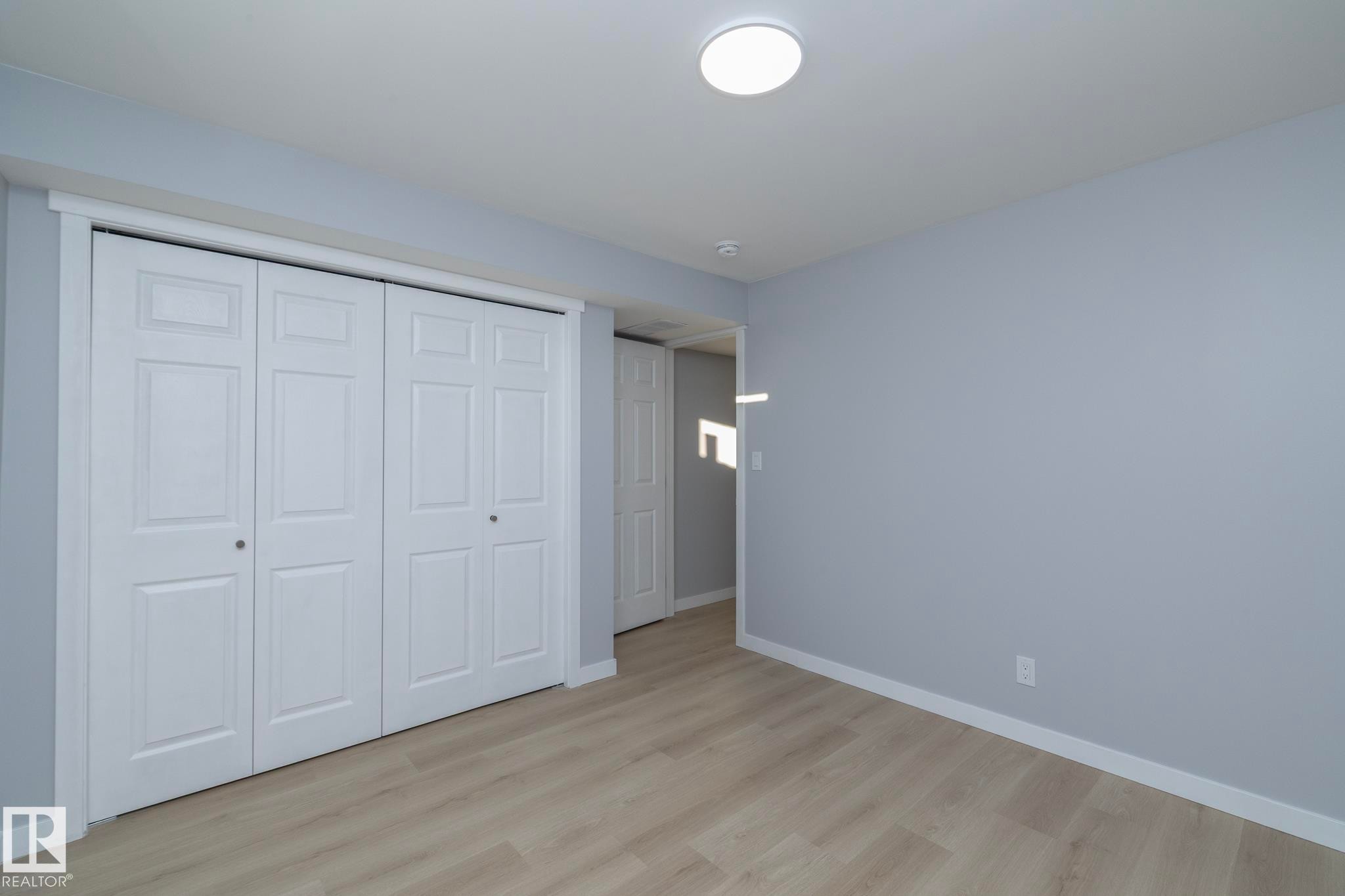 8008 159 Street, Edmonton, AB - Indoor Photo Showing Other Room