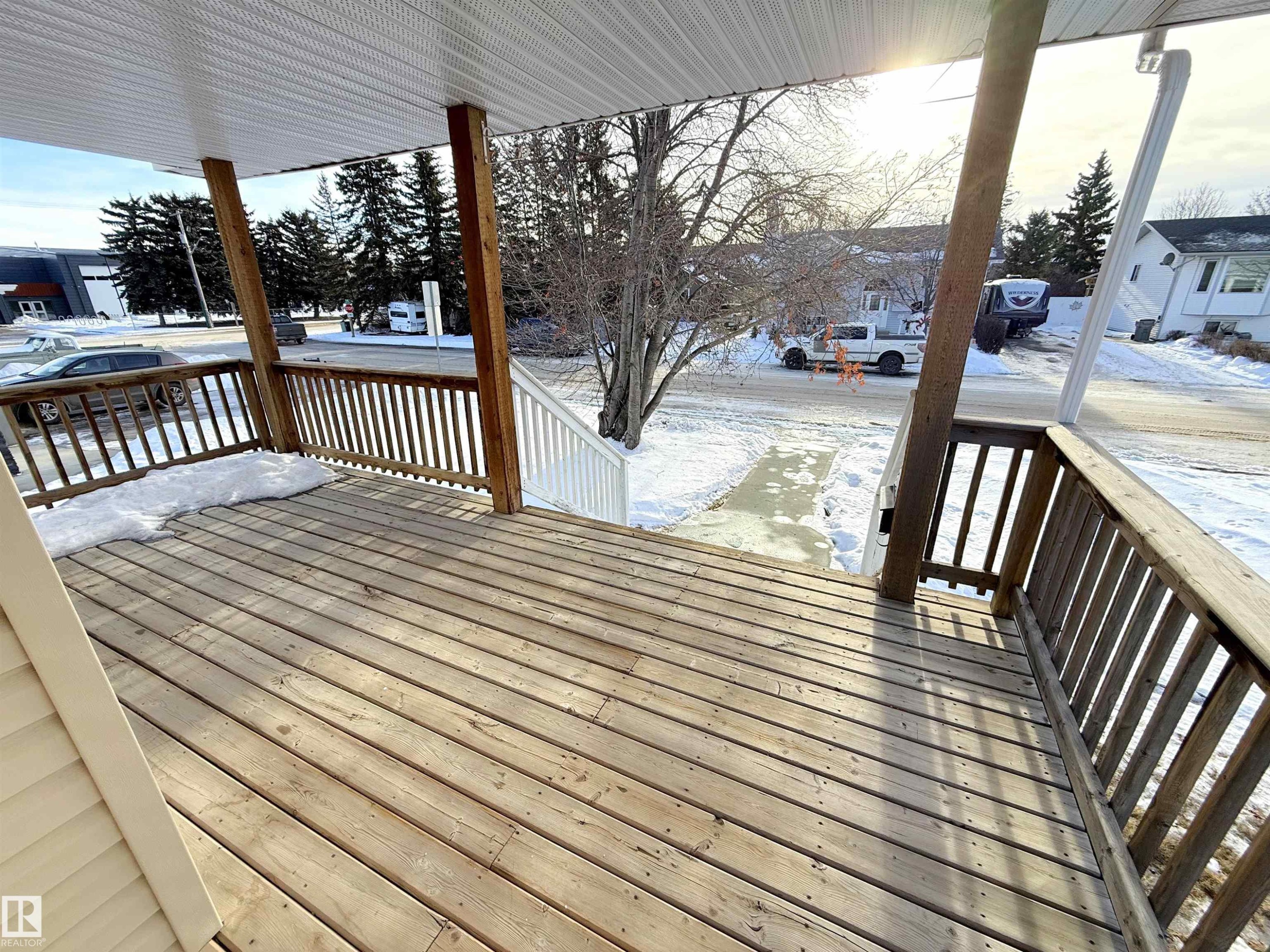 5002 52 Avenue, Calmar, AB - Outdoor With Deck Patio Veranda