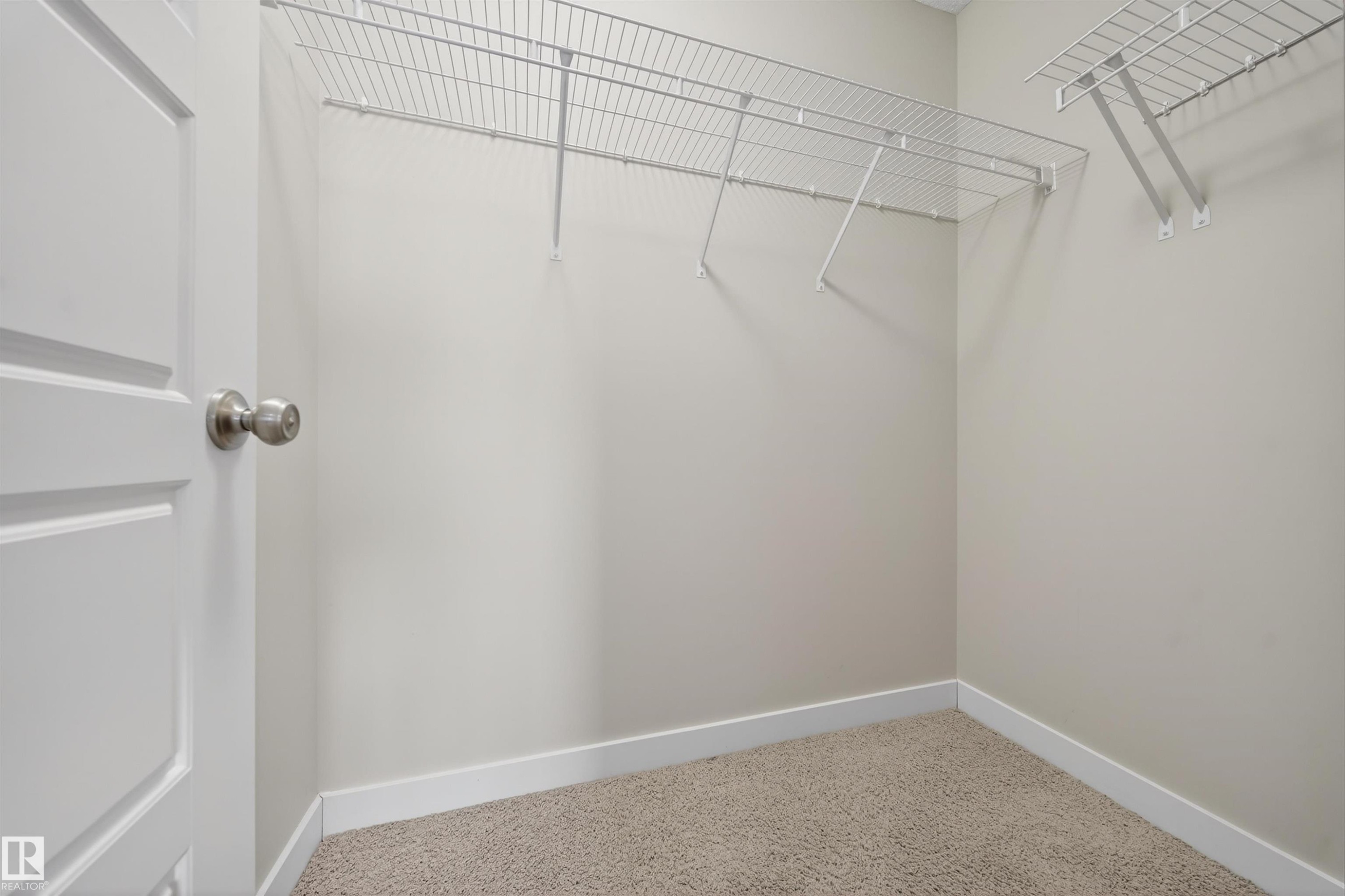 2302 Casey Crescent, Edmonton, AB - Indoor With Storage