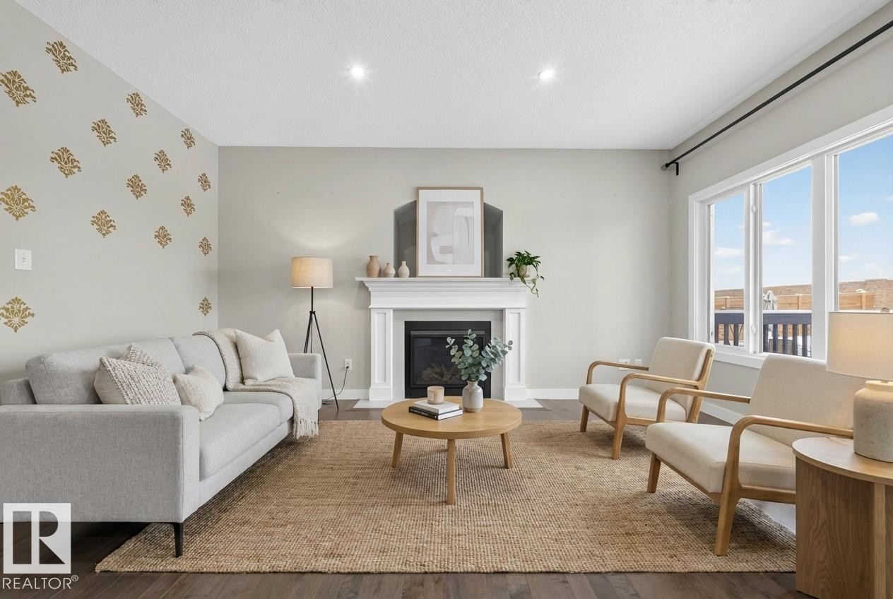 2302 Casey Crescent, Edmonton, AB - Indoor Photo Showing Living Room With Fireplace