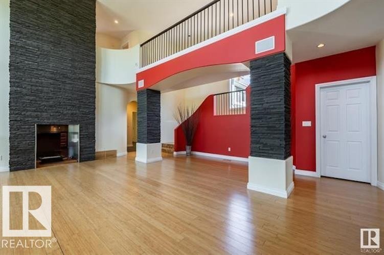 12428 103 Avenue Nw, Edmonton, AB - Indoor