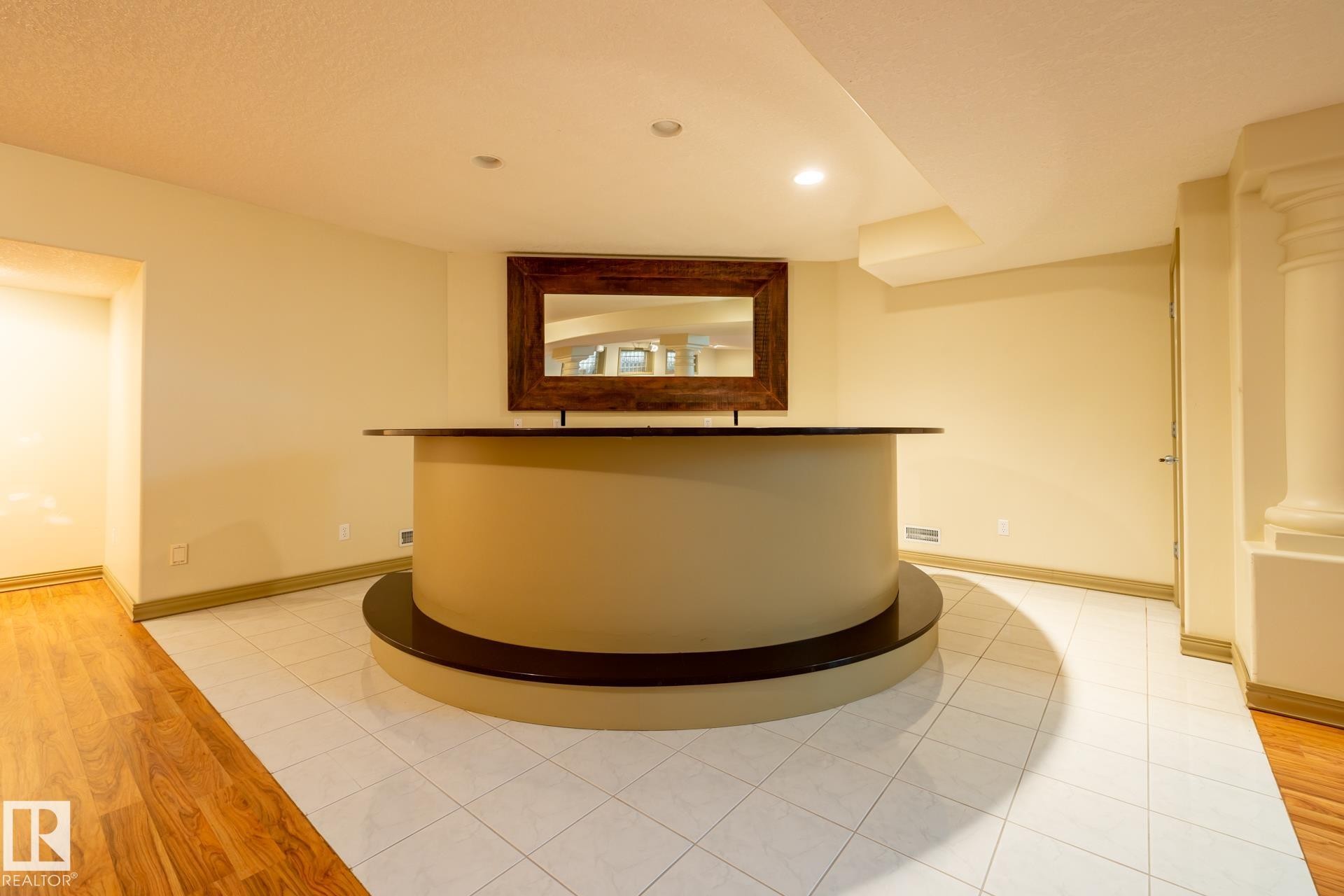 12428 103 Avenue Nw, Edmonton, AB - Indoor Photo Showing Other Room