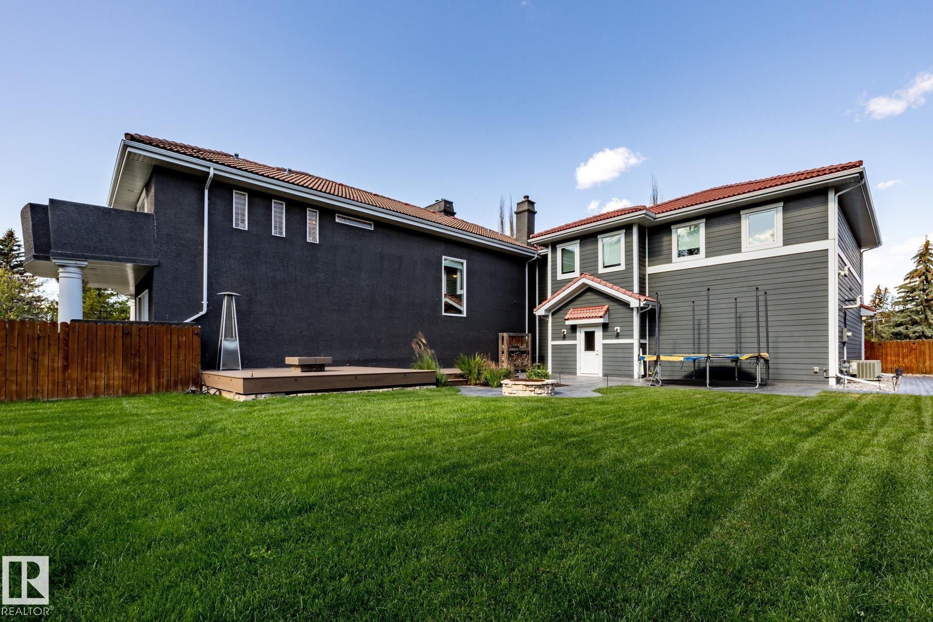 12428 103 Avenue Nw, Edmonton, AB - Outdoor