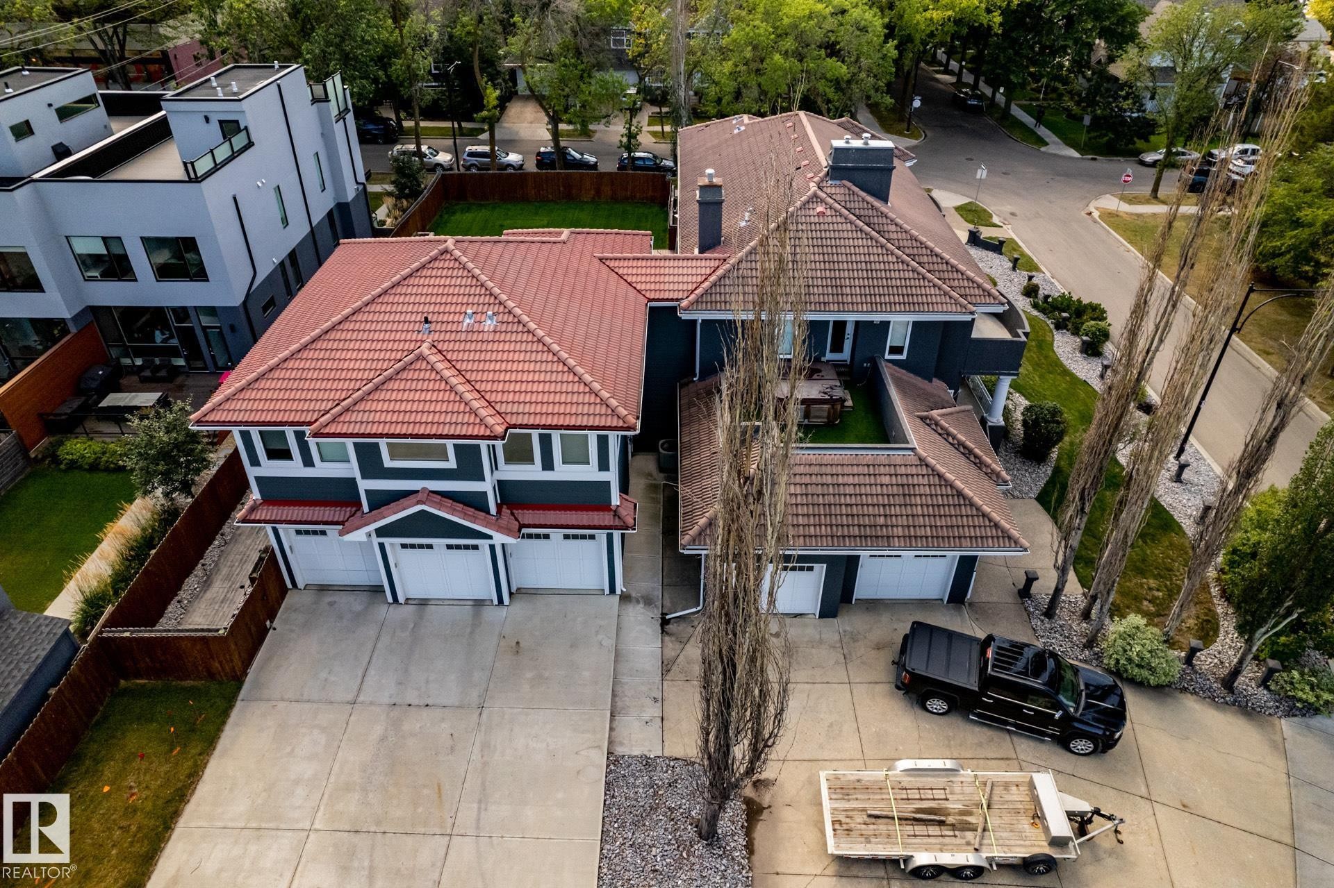 Aerial view of residential area - 12428 103 Avenue Nw, Edmonton, AB - Outdoor
