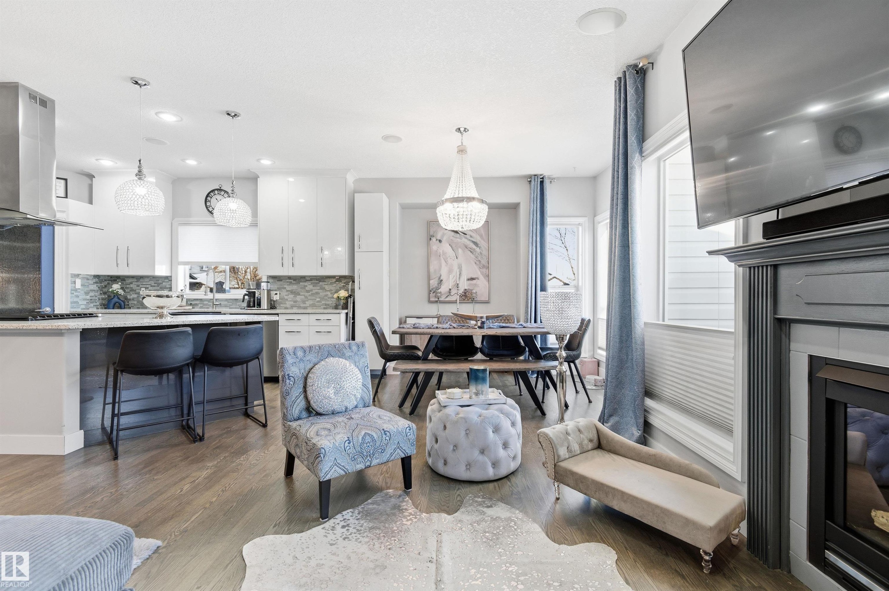 46 Longview Crescent, Spruce Grove, AB - Indoor With Fireplace