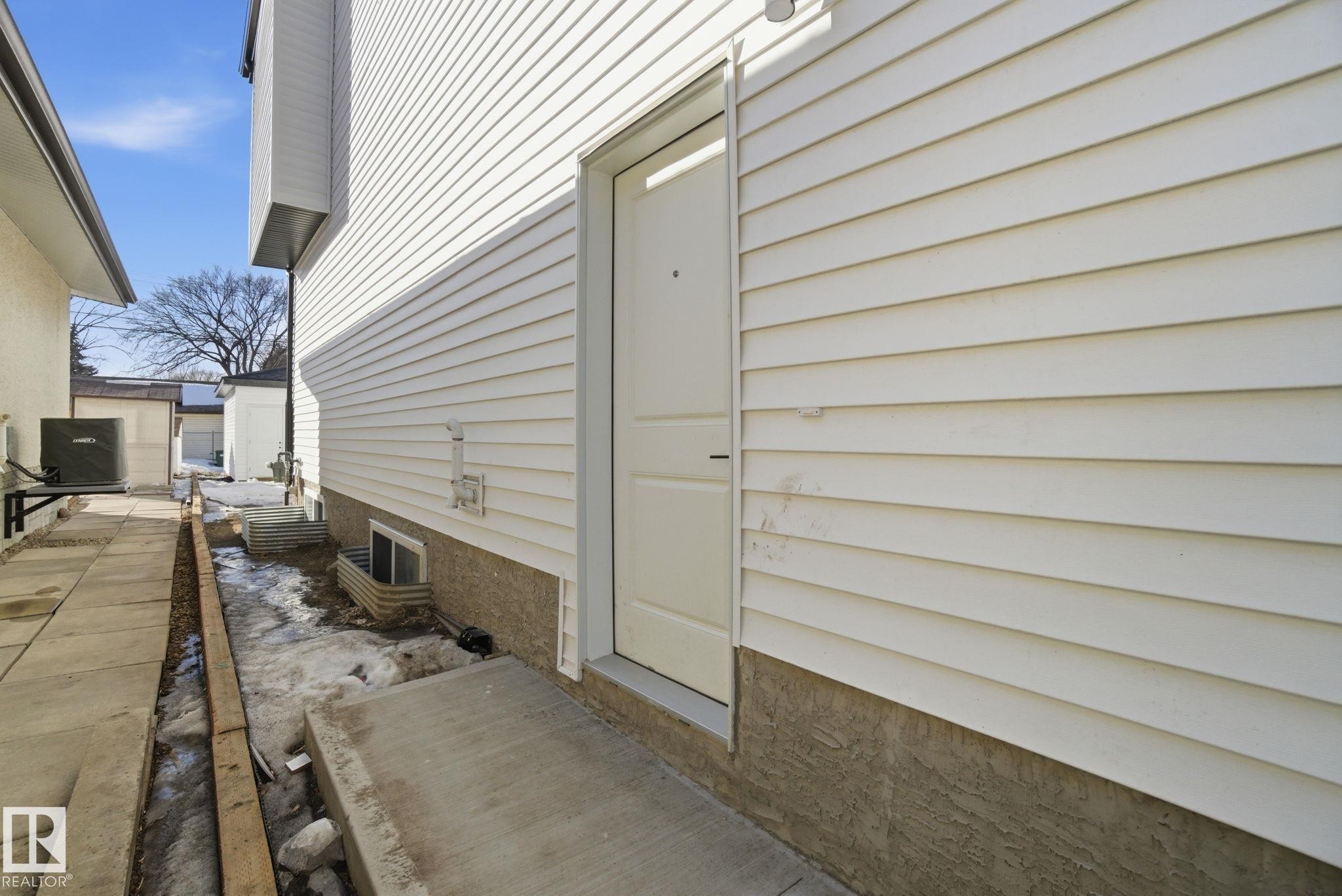 10124 82 Street, Edmonton, AB - Outdoor With Exterior