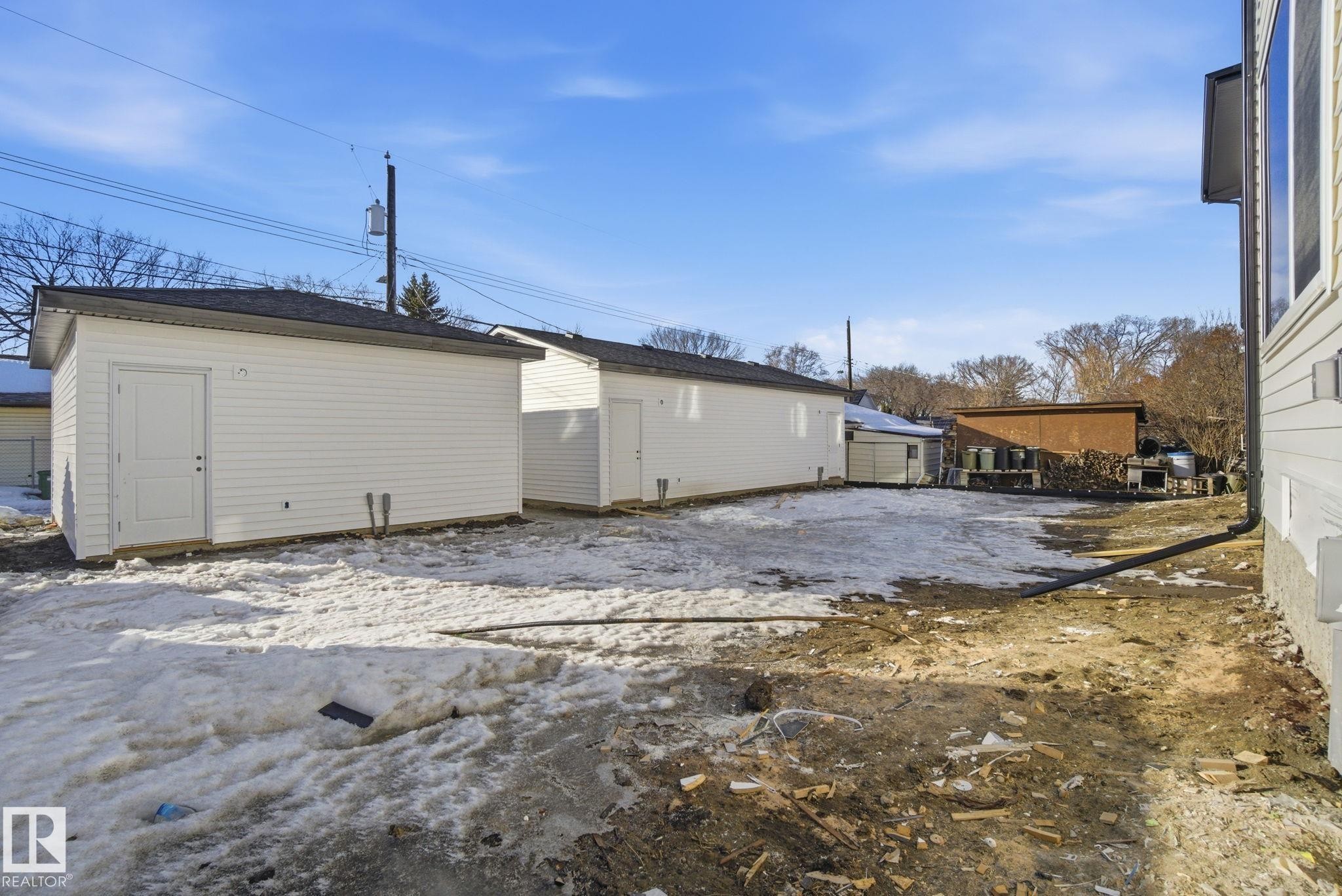 10124 82 Street, Edmonton, AB - Outdoor