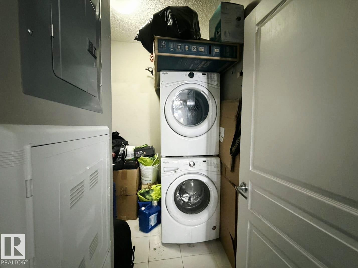 103 812 Welsh Dr Sw, Edmonton, AB - Indoor Photo Showing Laundry Room