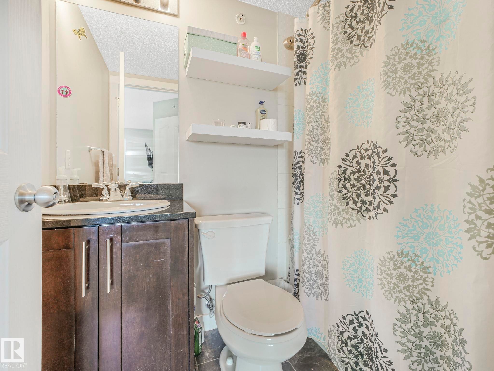 404 270 Mcconachie Drive, Edmonton, AB - Indoor Photo Showing Bathroom