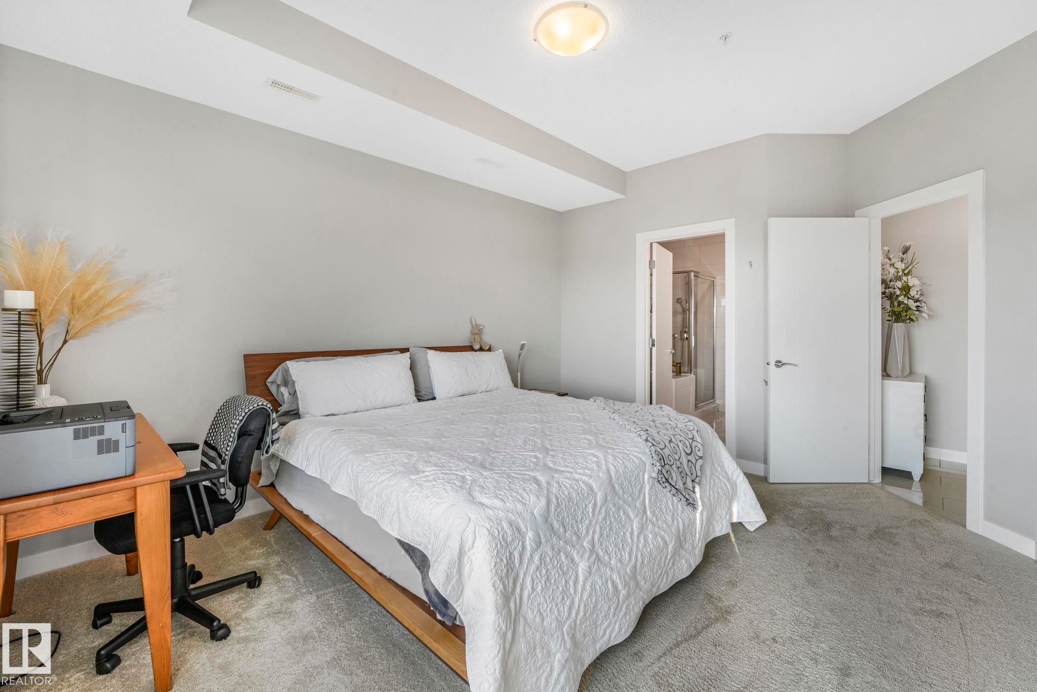 409 625 Leger Way, Edmonton, AB - Indoor Photo Showing Bedroom