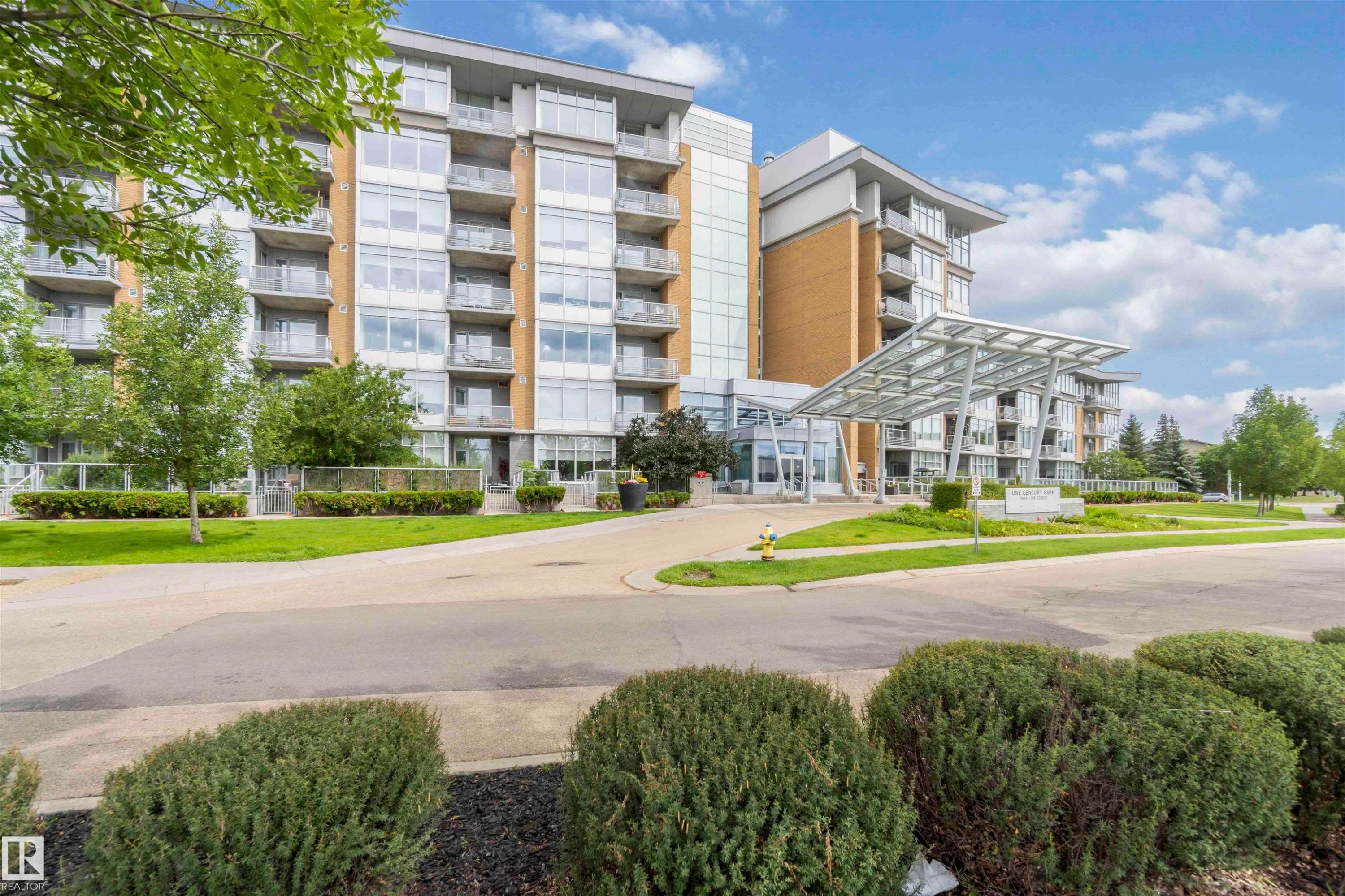 108 2504 109 Street, Edmonton, AB - Outdoor With Facade