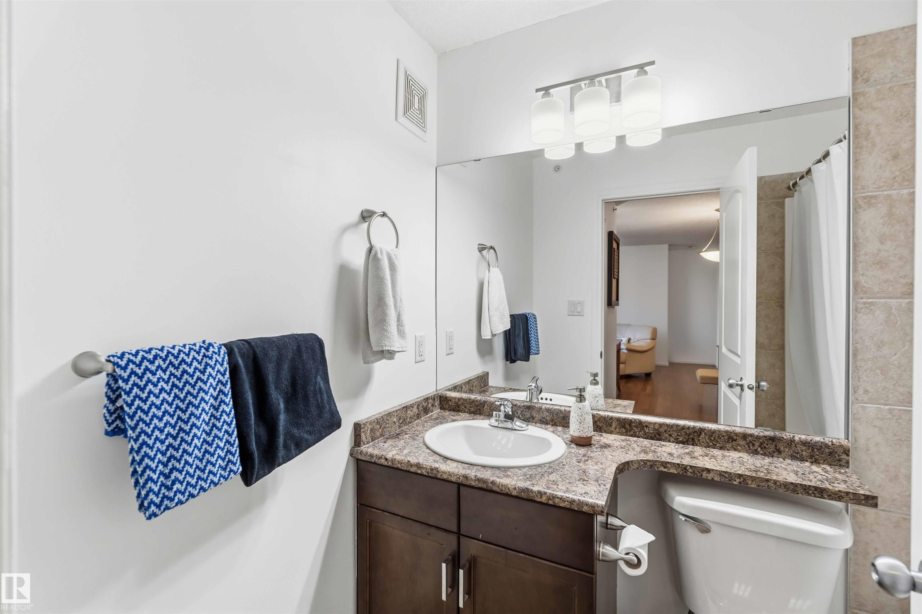 414 1204 156 Street, Edmonton, AB - Indoor Photo Showing Bathroom