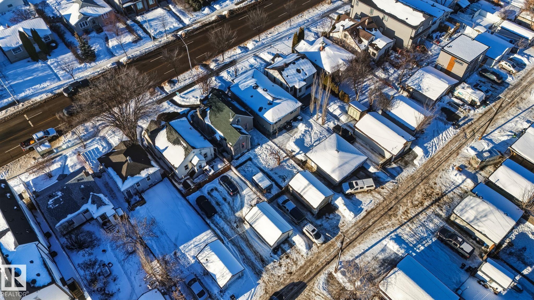 View of snowy aerial view - 11515 101 Street, Edmonton, AB - Outdoor With View