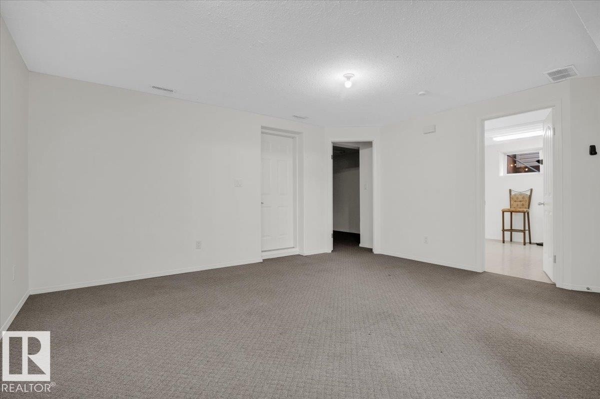 4074 33A Street, Edmonton, AB - Indoor Photo Showing Other Room