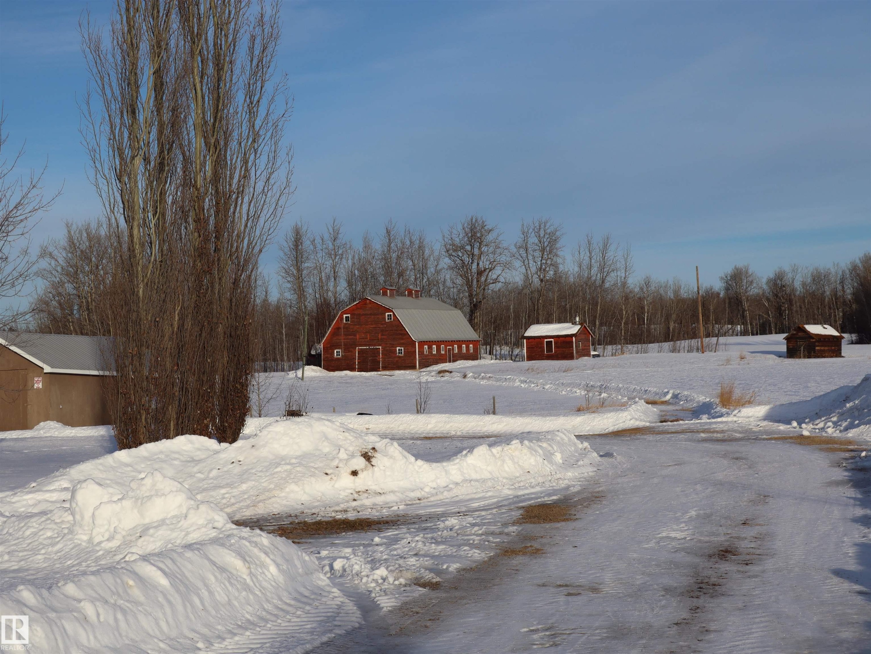 4526 Twp. Rd. 602A, Rural Barrhead County, AB - Outdoor